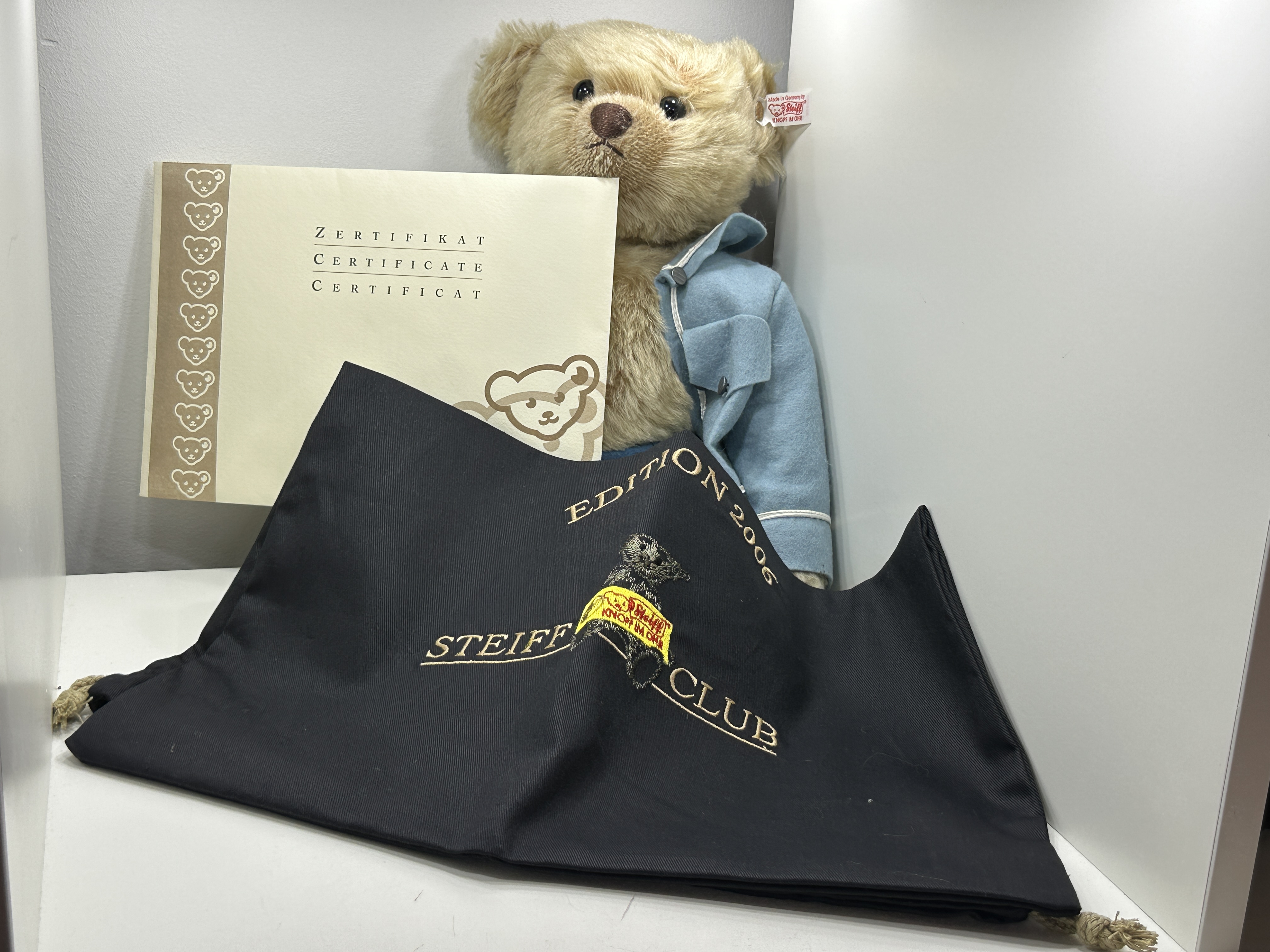 Steiff Tier Teddy Bär 420559 Bagi Bär 33 cm. Top Zustand 