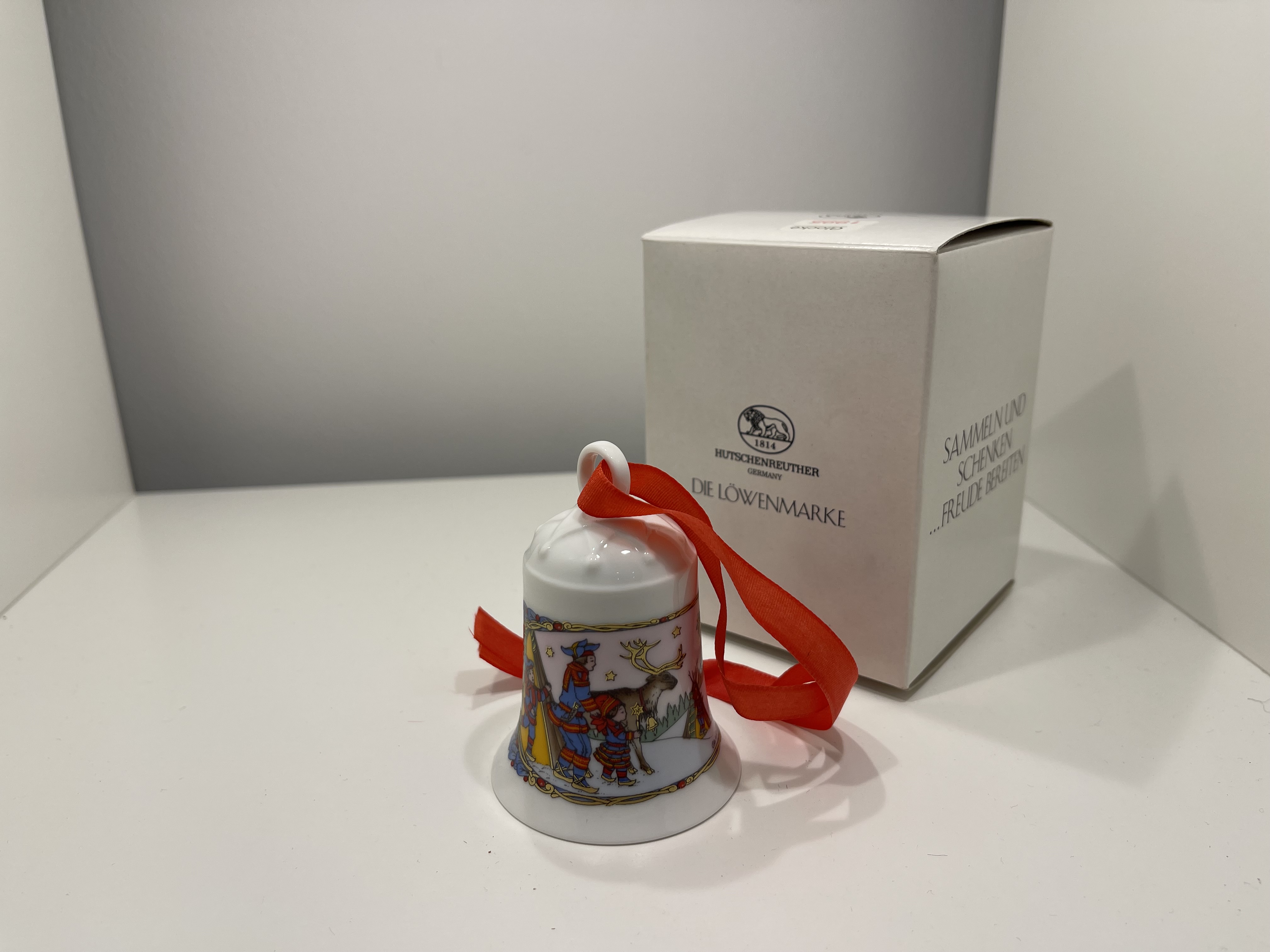  Hutschenreuther Weihnachtsglocke 1995 mit Ovp. 7 cm. Top Zustand.      