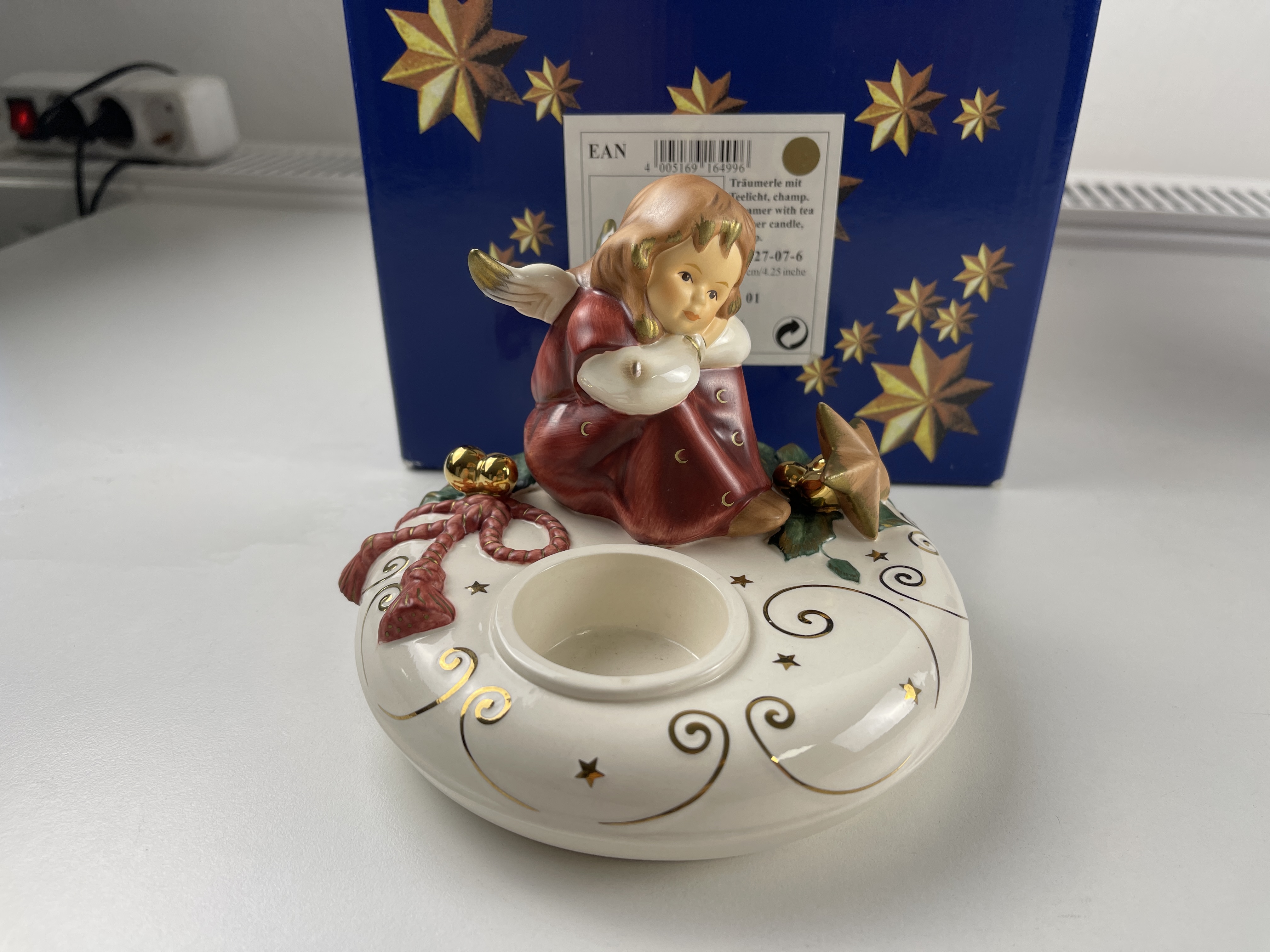 Goebel Engel Teelichthalter. 11 cm hoch. 1 Wahl. OVP Top Zustand 