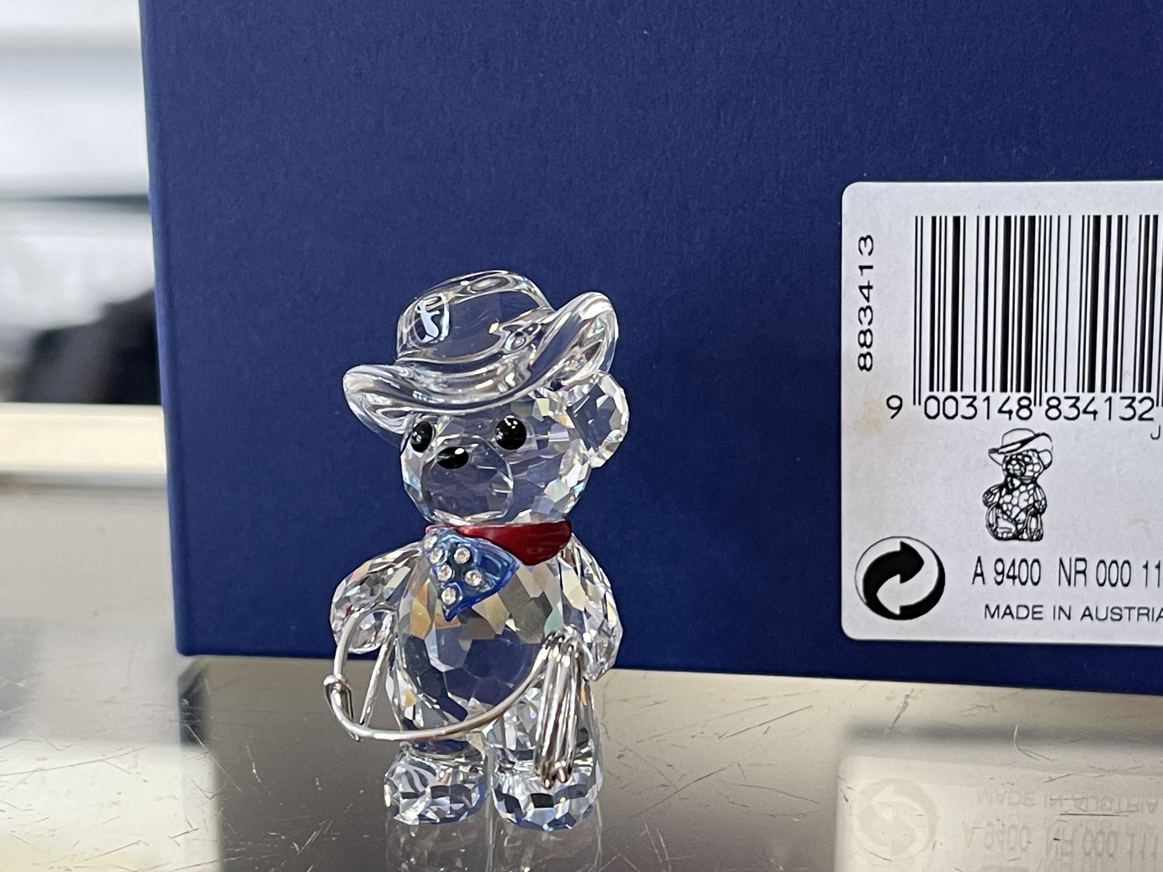  Swarovski Figur 883413 Länderbär Johnny Kris Bär 4,7 cm. Ovp & Zertifikat - Top Zustand