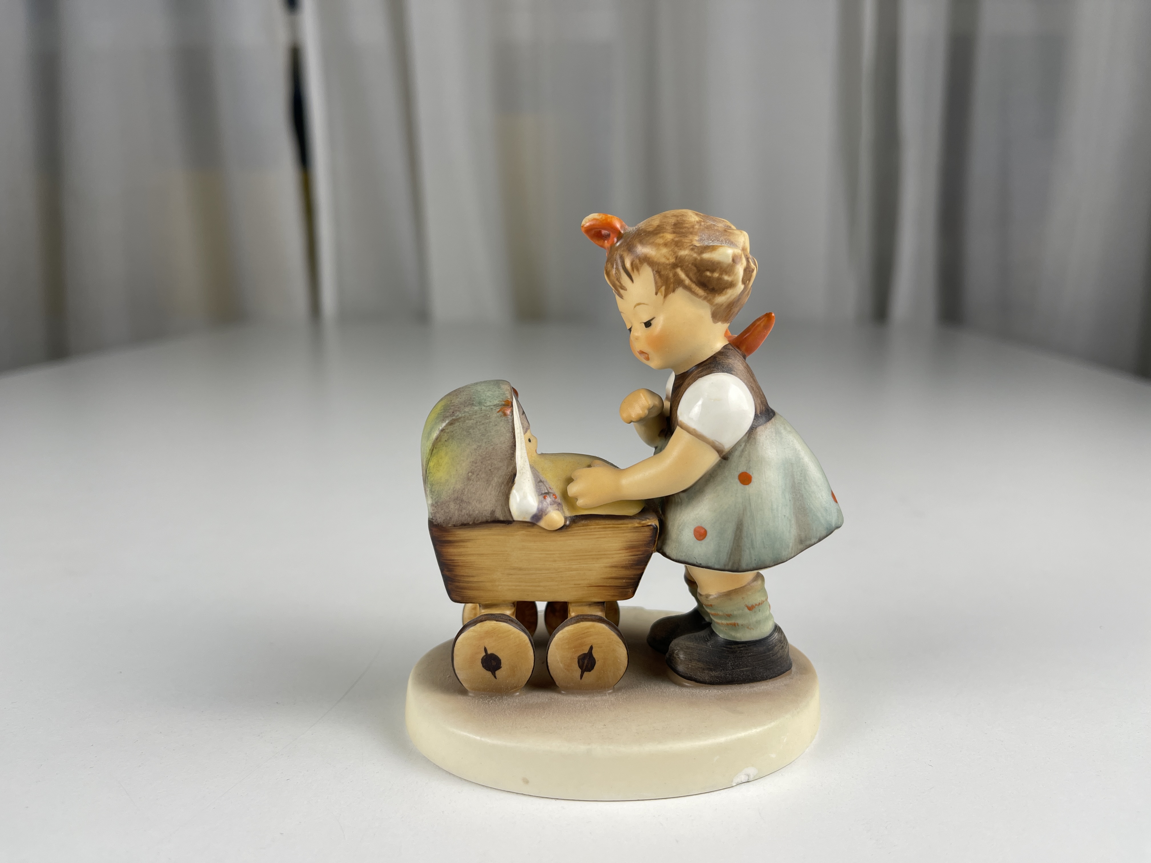 Hummel Figur 375 3/0 Ausfahrt 9 cm. 1 Wahl - Top Zustand.   