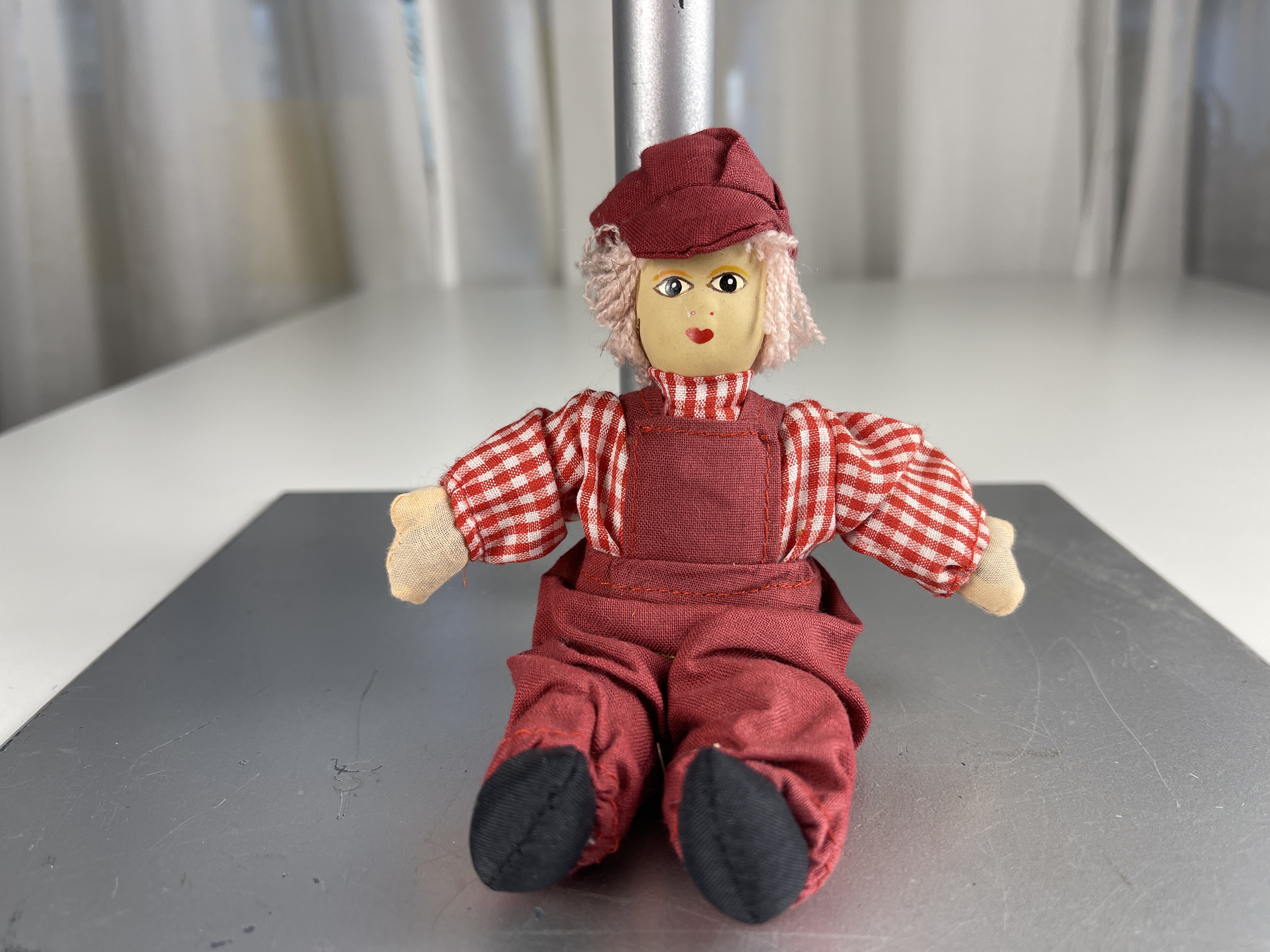 Sammler Puppe Porzellan Puppe 14 cm. Top Zustand