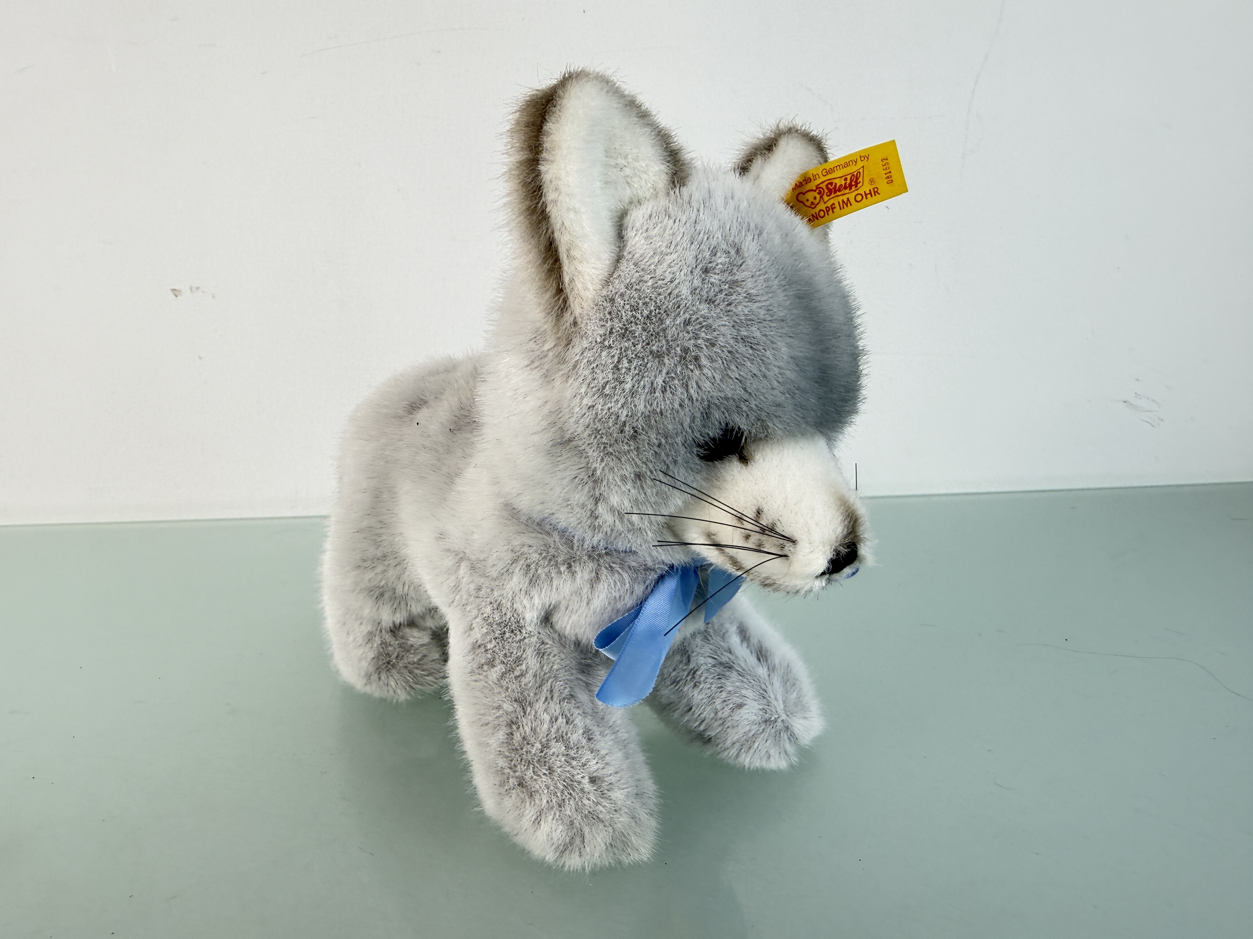 Steiff Tier 081552 Wolf Dolly 19 x 30 cm. Top Zustand  