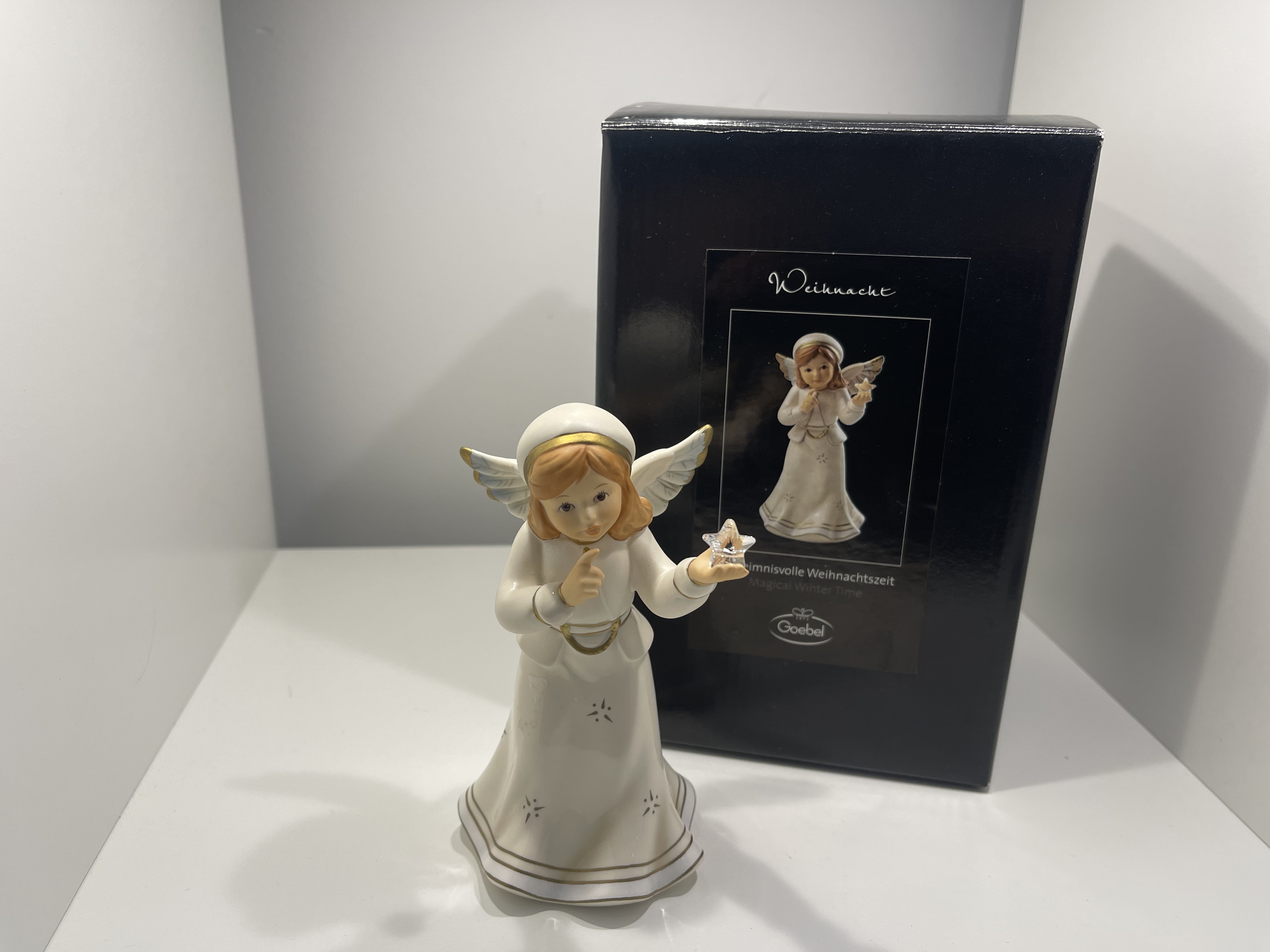 Goebel Engel Figur Porzellan 13,5 cm. Mit OVP - Top Zustand  