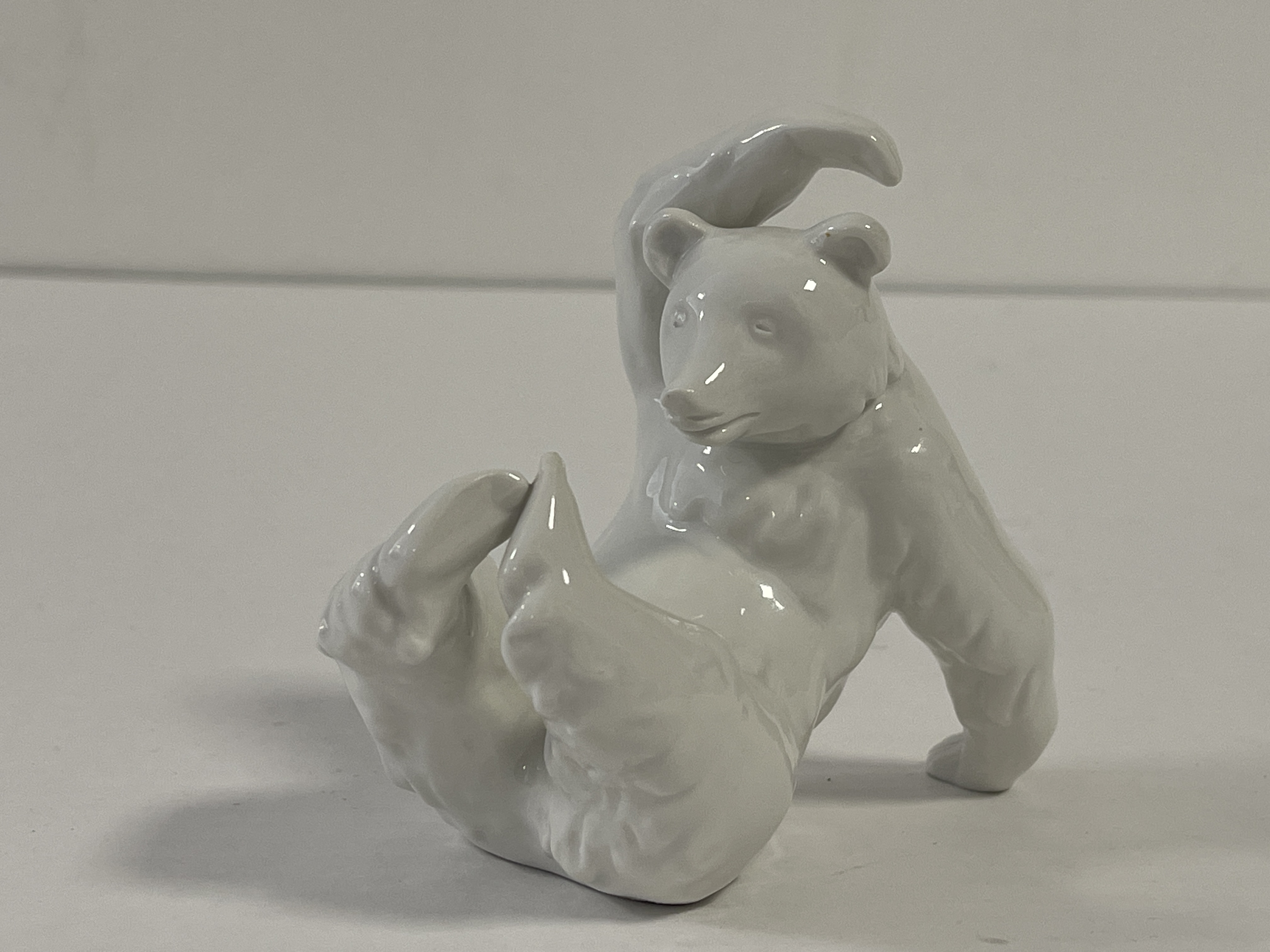 KPM Berlin Porzellan Figur Bär 10 cm. - 1 Wahl Top Zustand 