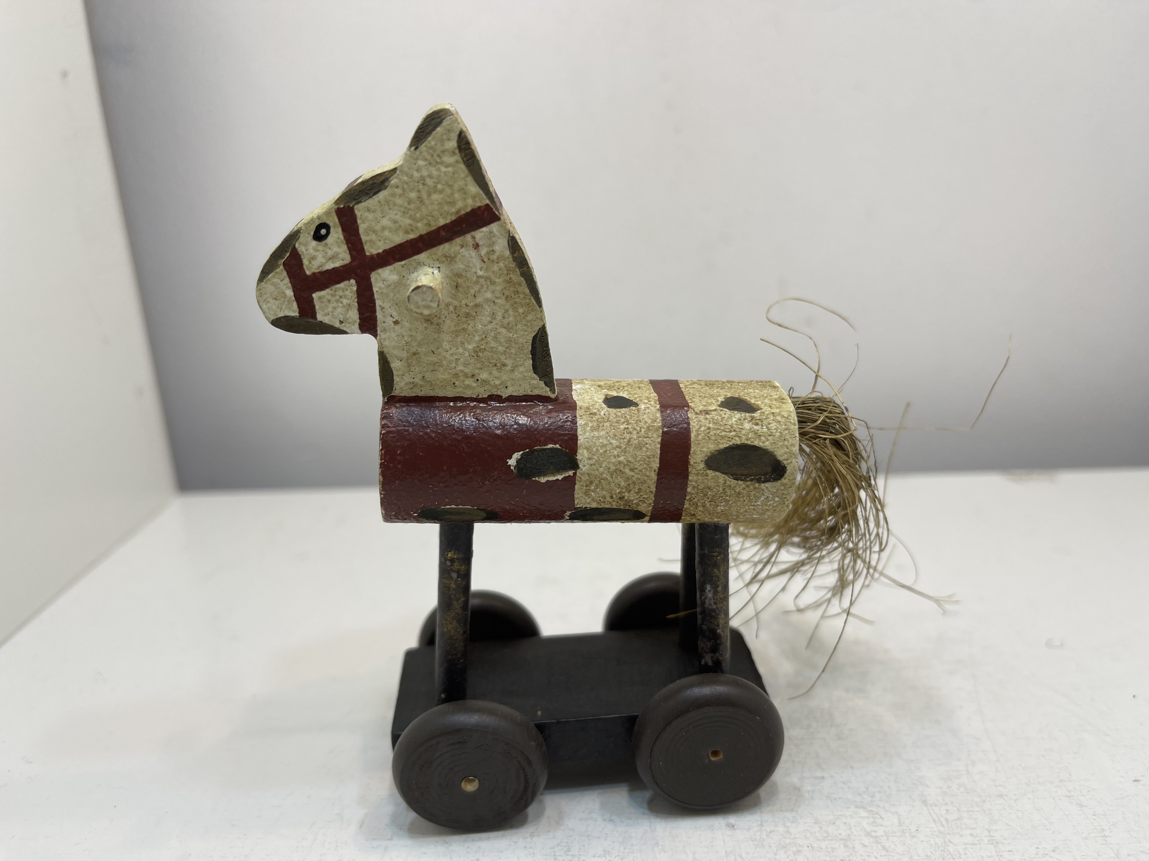 Sammler Holzfigur 12 x 8 cm Zustand  siehe Fotos 