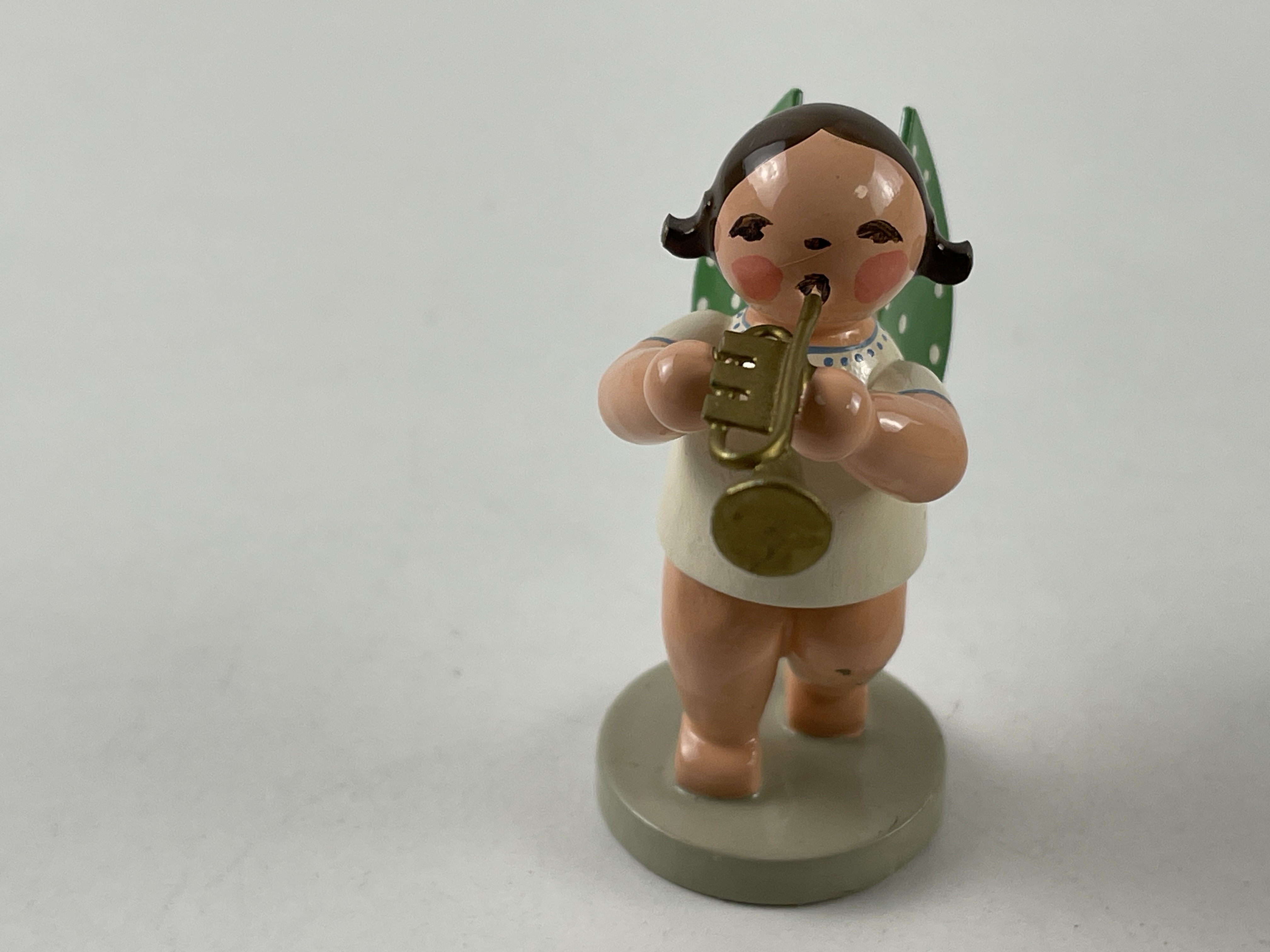 Wendt und Kühn Erzgebirge Figur Engel 6 cm. Top Zustand   