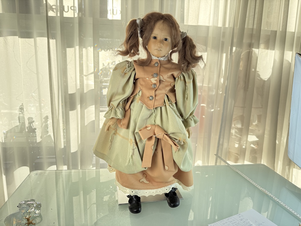 Künstlerpuppe Ruth Treffeisen Vinyl Puppe 70 cm. Top Zustand  