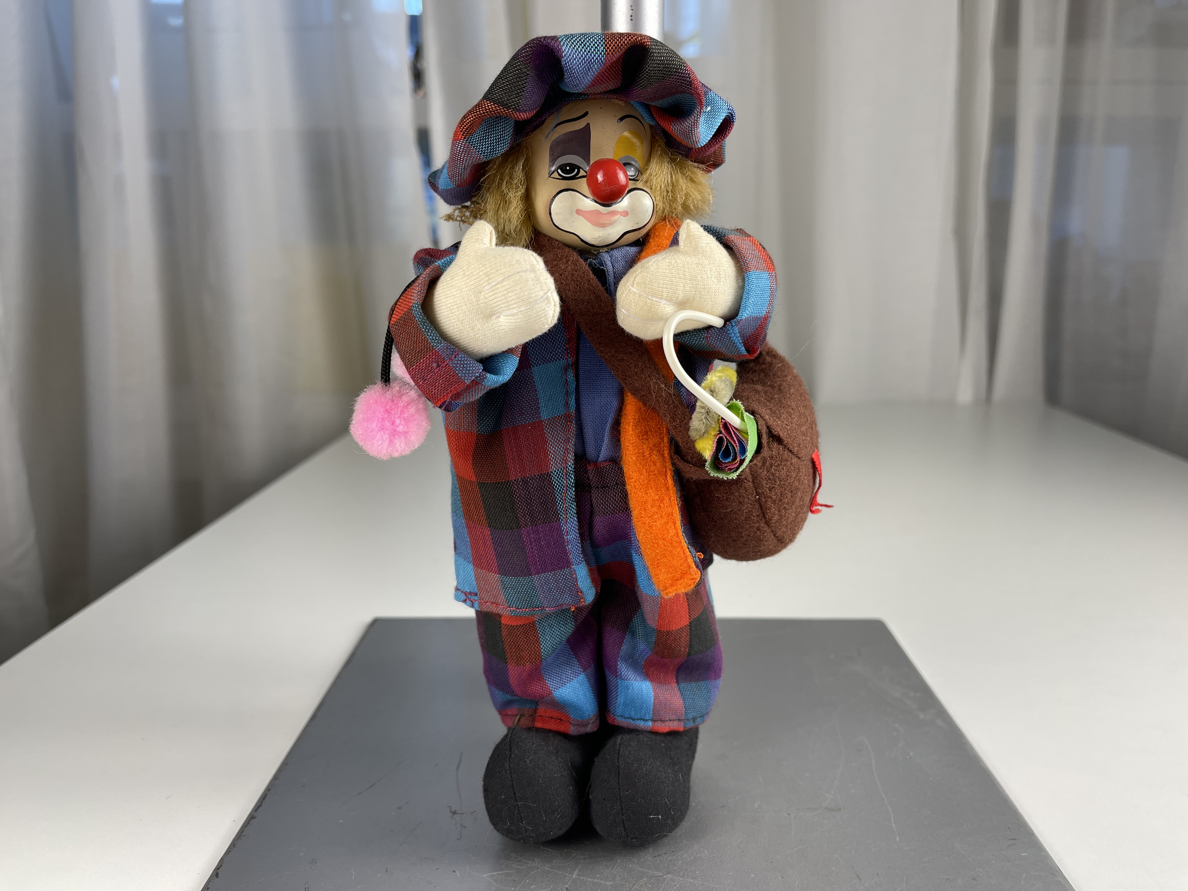 Sammler Puppe Porzellan Puppe 23 cm. Top Zustand  