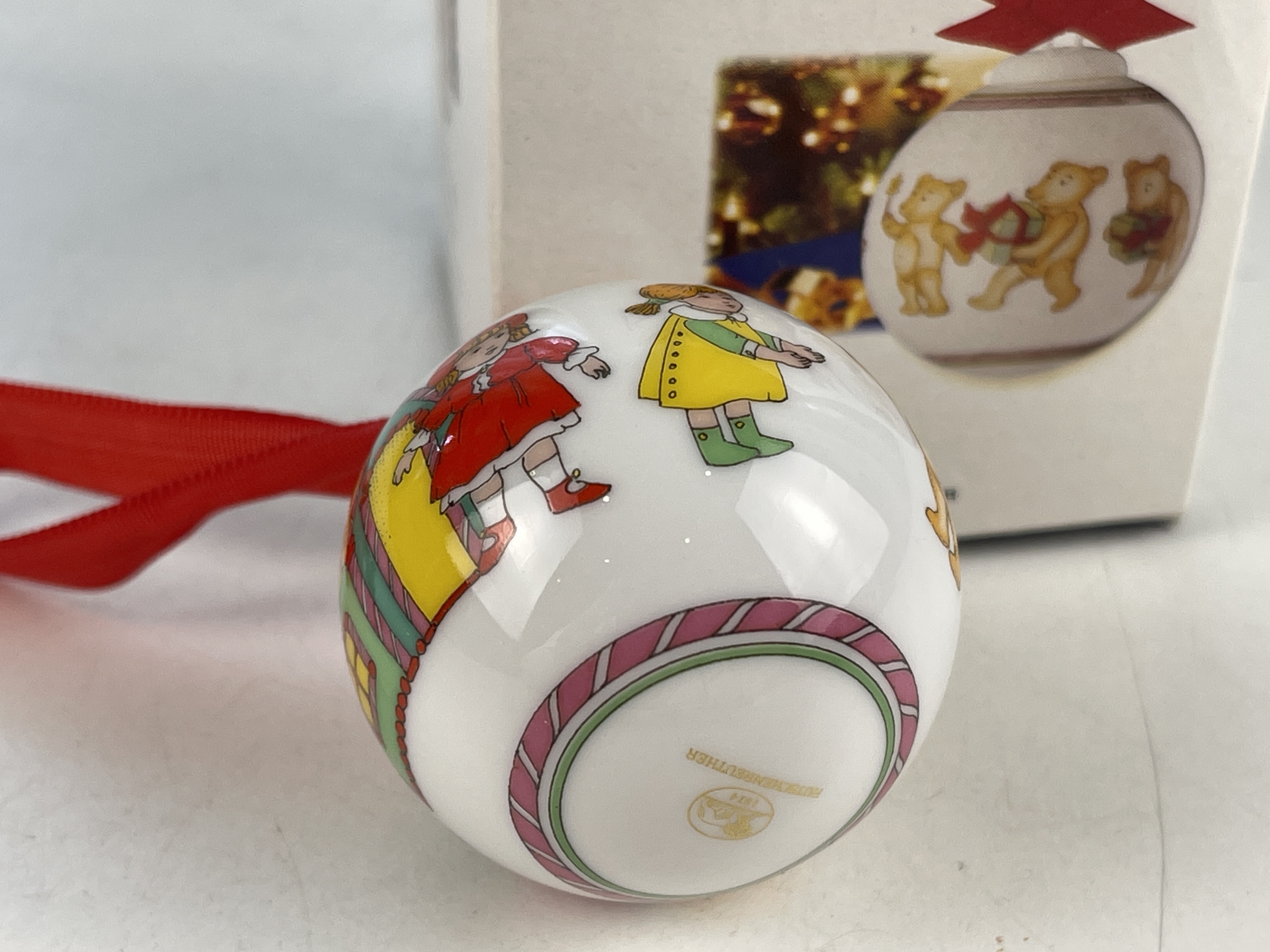  Hutschenreuther Weihnachtskugel Mini mit Ovp Top Zustand.  