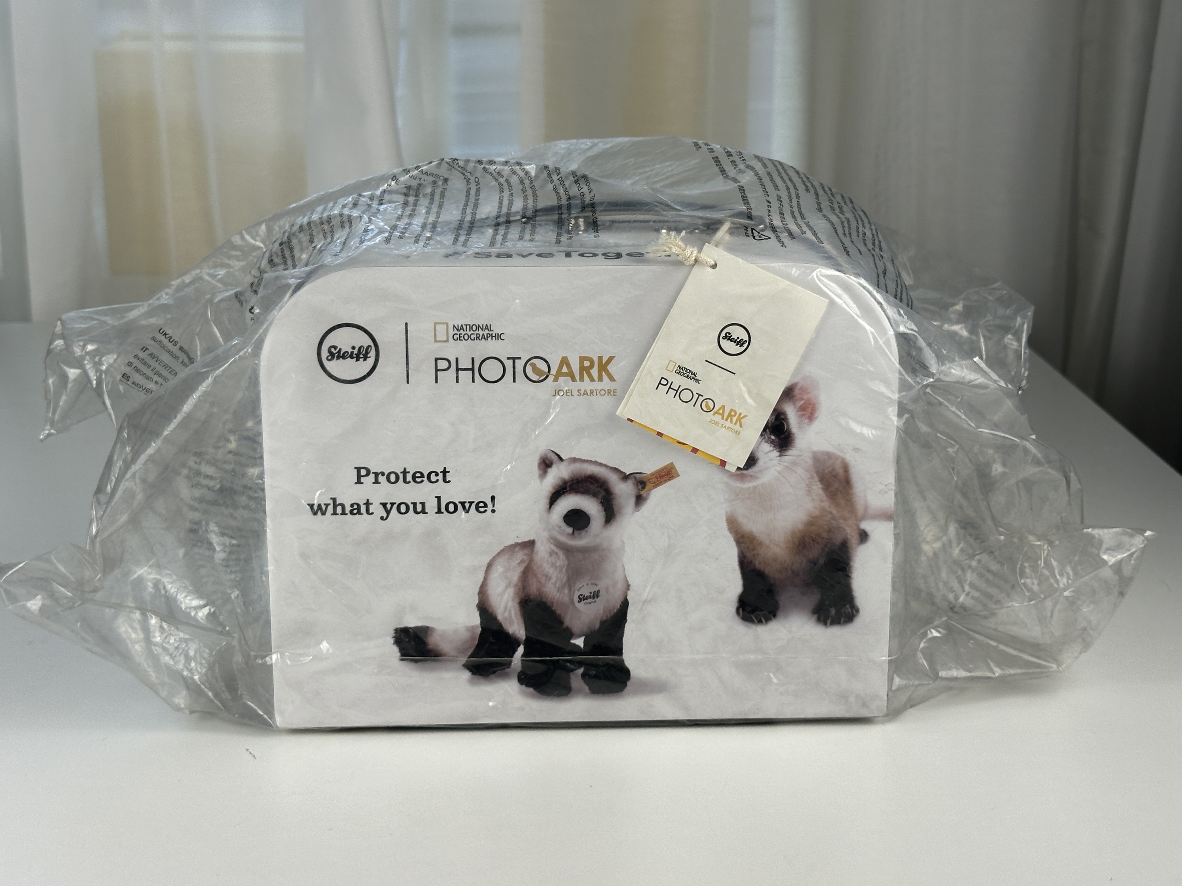 Steiff Tier 601712 National Geographic Koffer 18,5 x 24 x10 cm. Unbenutzt