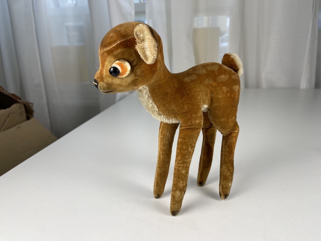 Steiff Tier Reh Bambi 22 cm. Zustand siehe Fotos  