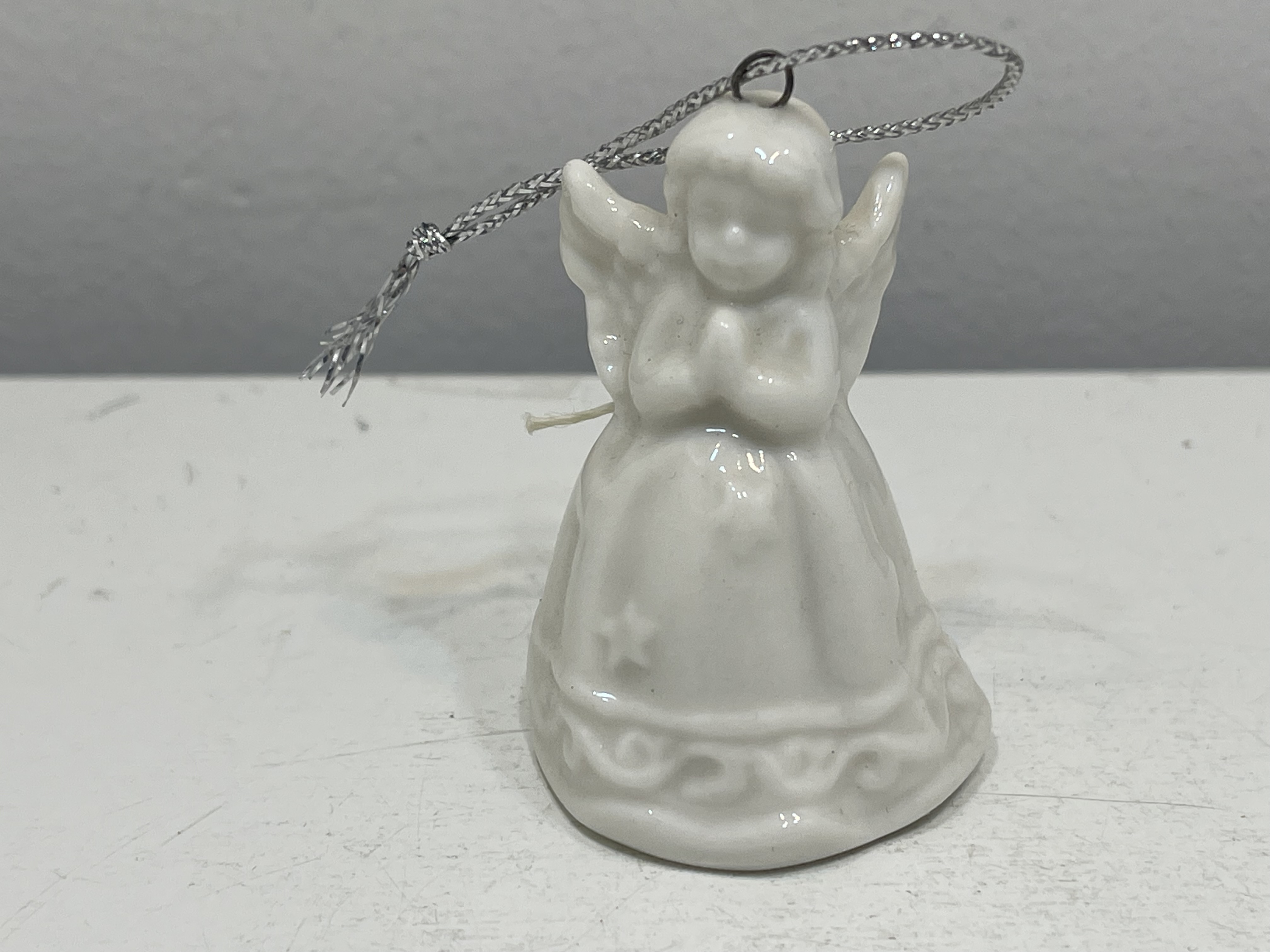 Porzellan Sammler Figur Engel Glocke 5,5 cm.  1 Wahl - Top Zustand 