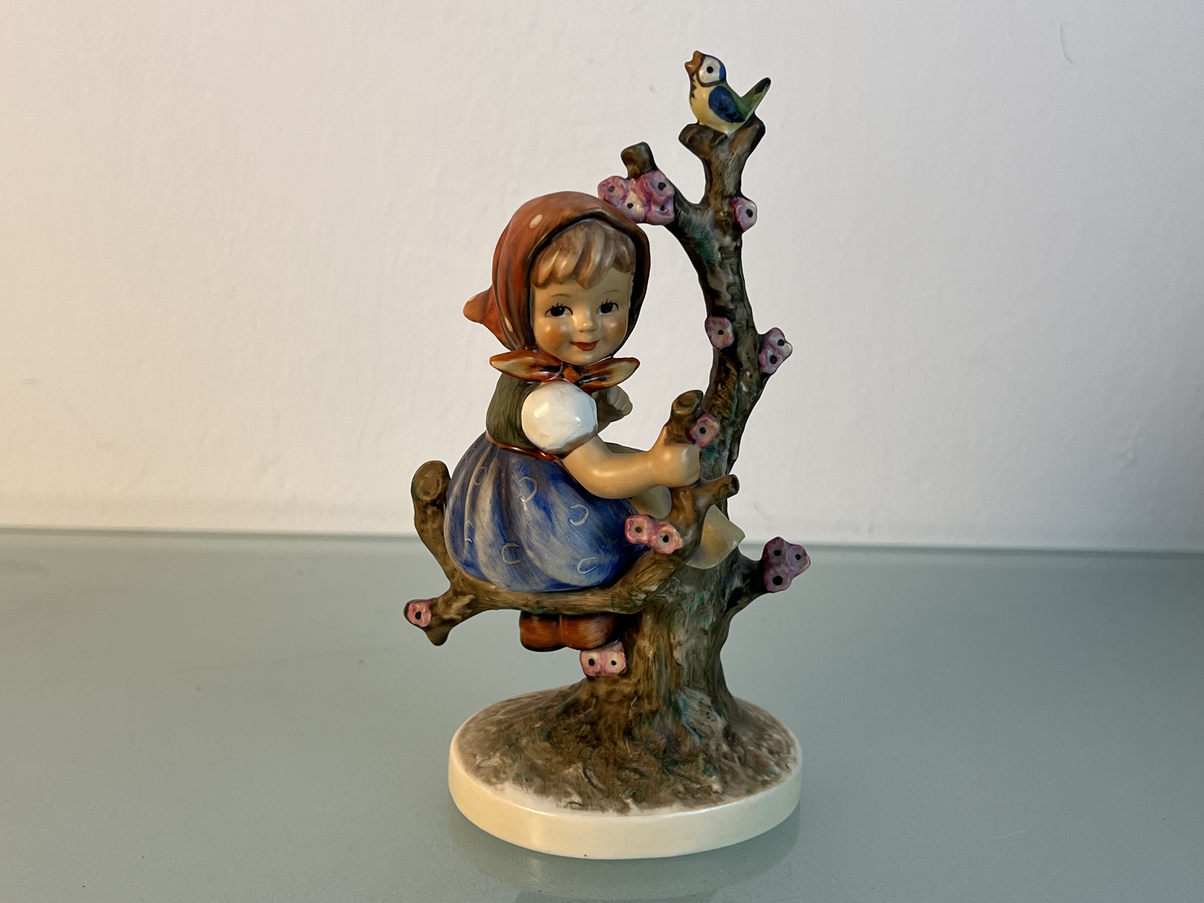 Hummel Figur 141/I Frühling 15 cm. 2 Wahl. Top Zustand 