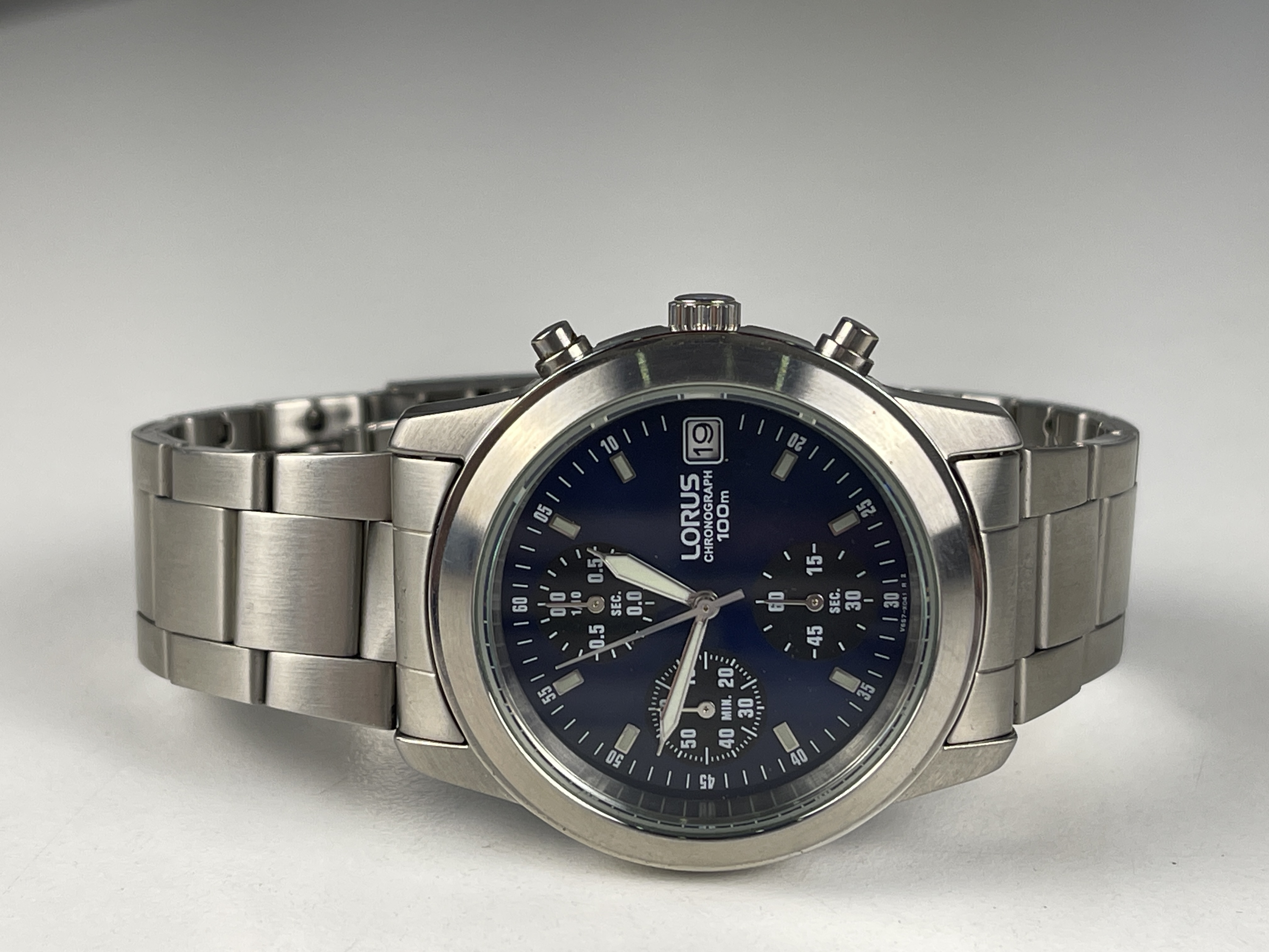 LORUS Herren Armbanduhr Chronograph  - Zustand siehe Fotos    