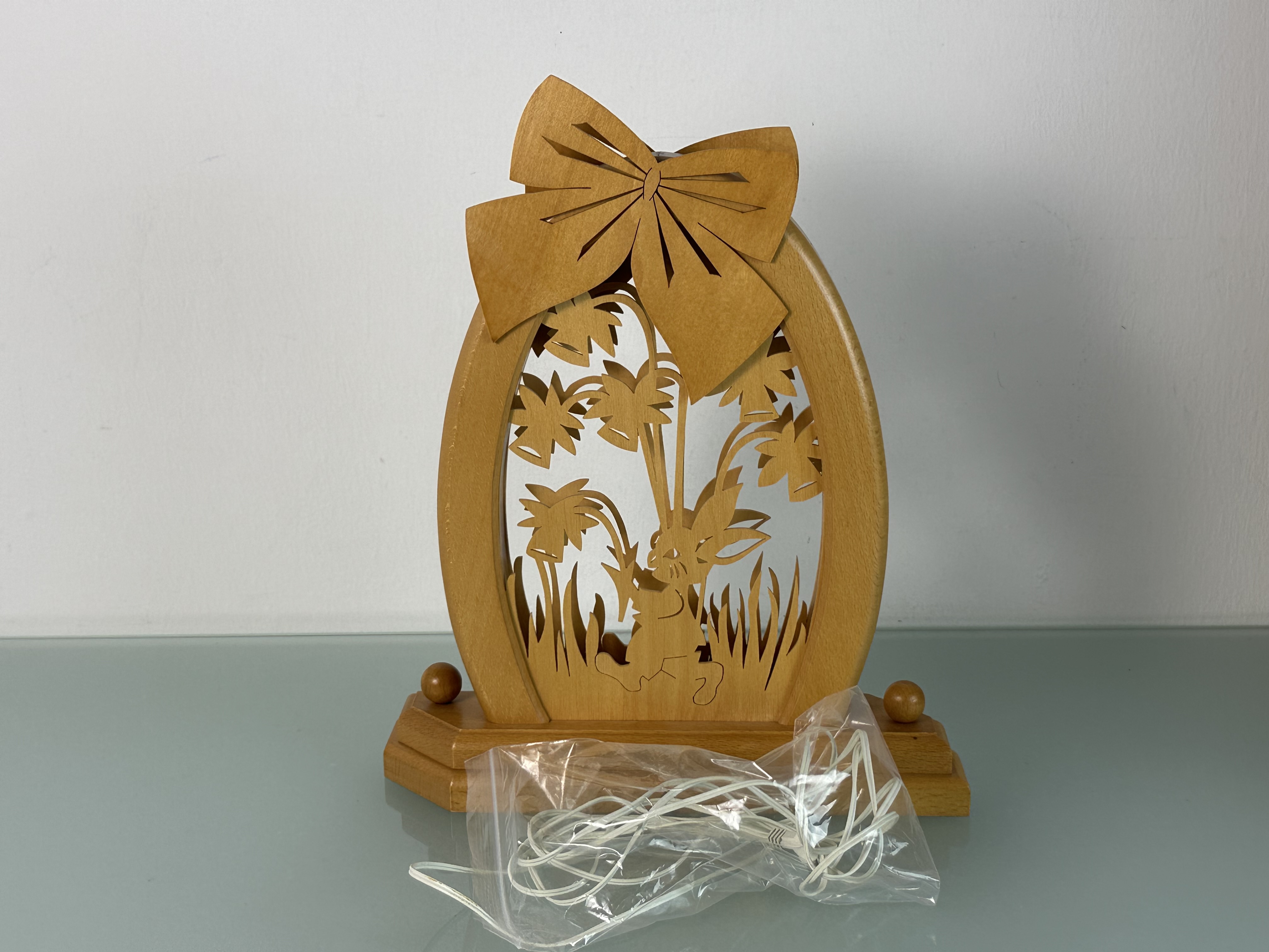 Erzgebirge Fensterbild Hase elektr. Beleuchtung 33,8 x 28 x 7,5 cm. Top Zustand