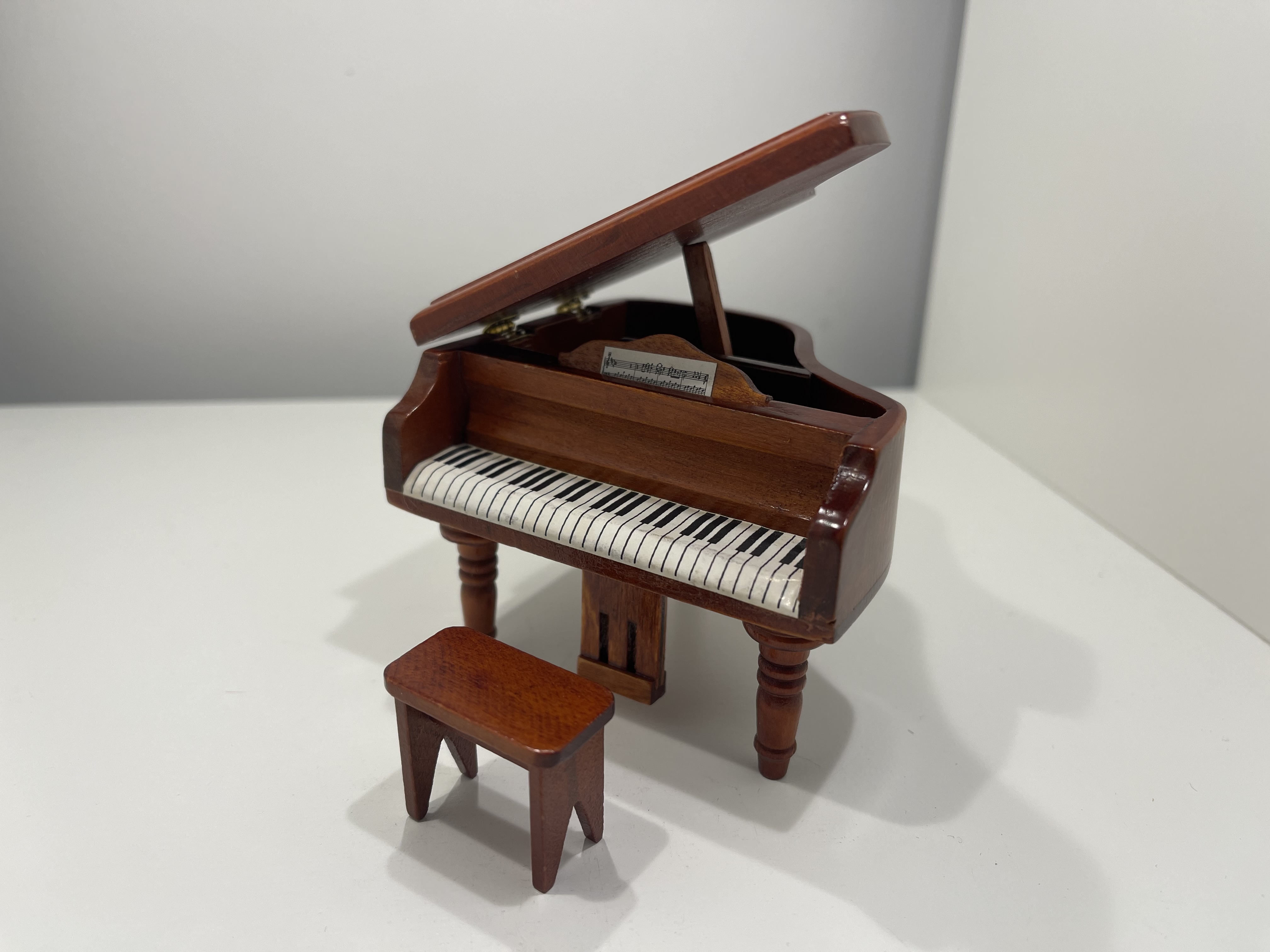 Holz Figur Klavier Flügel 7,5 x 8 cm - 1 Wahl. Top Zustand   