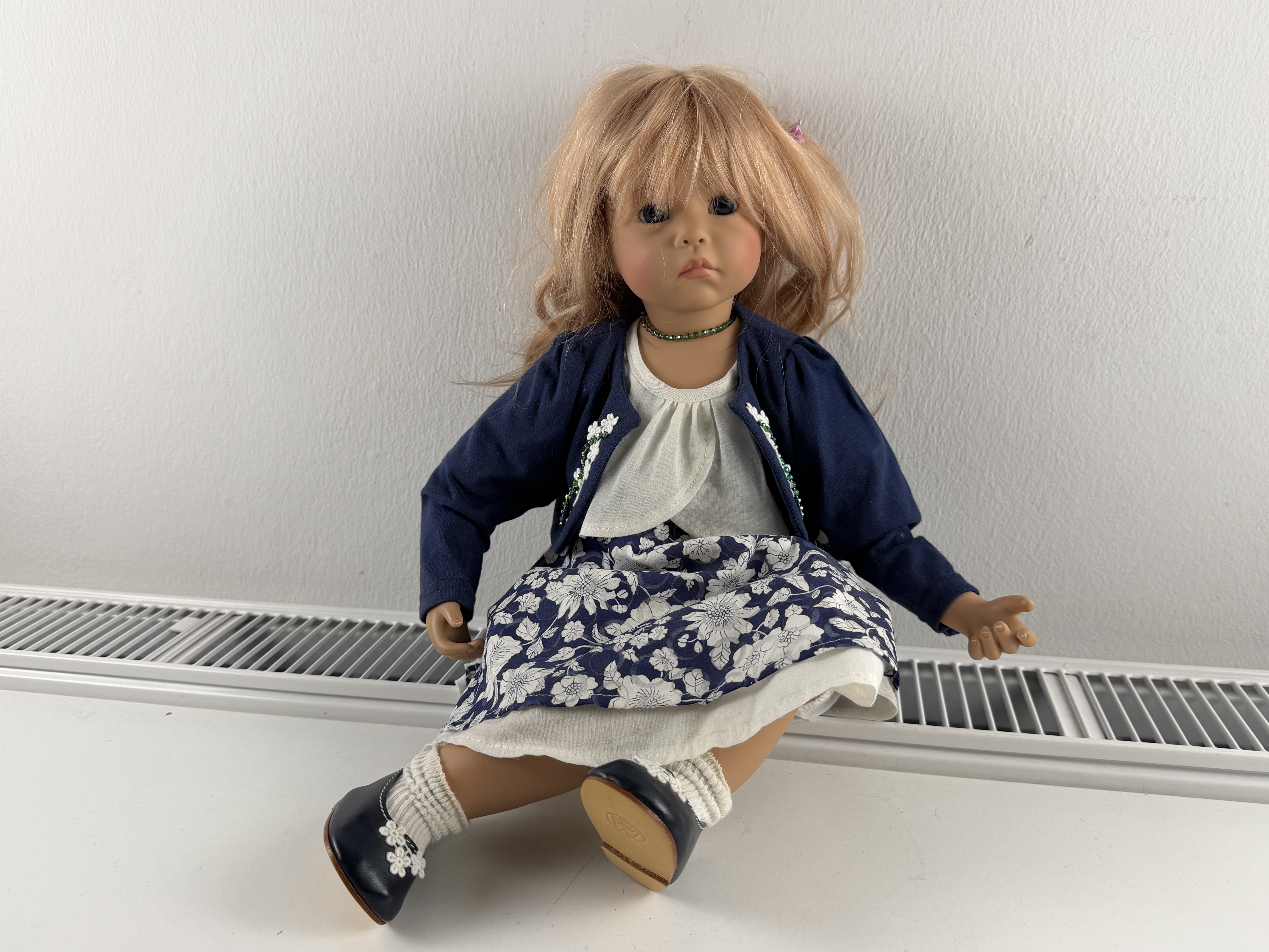 Künstlerpuppe Sammler Sybille Sauer Vinyl Puppe 49 cm. Top Zustand