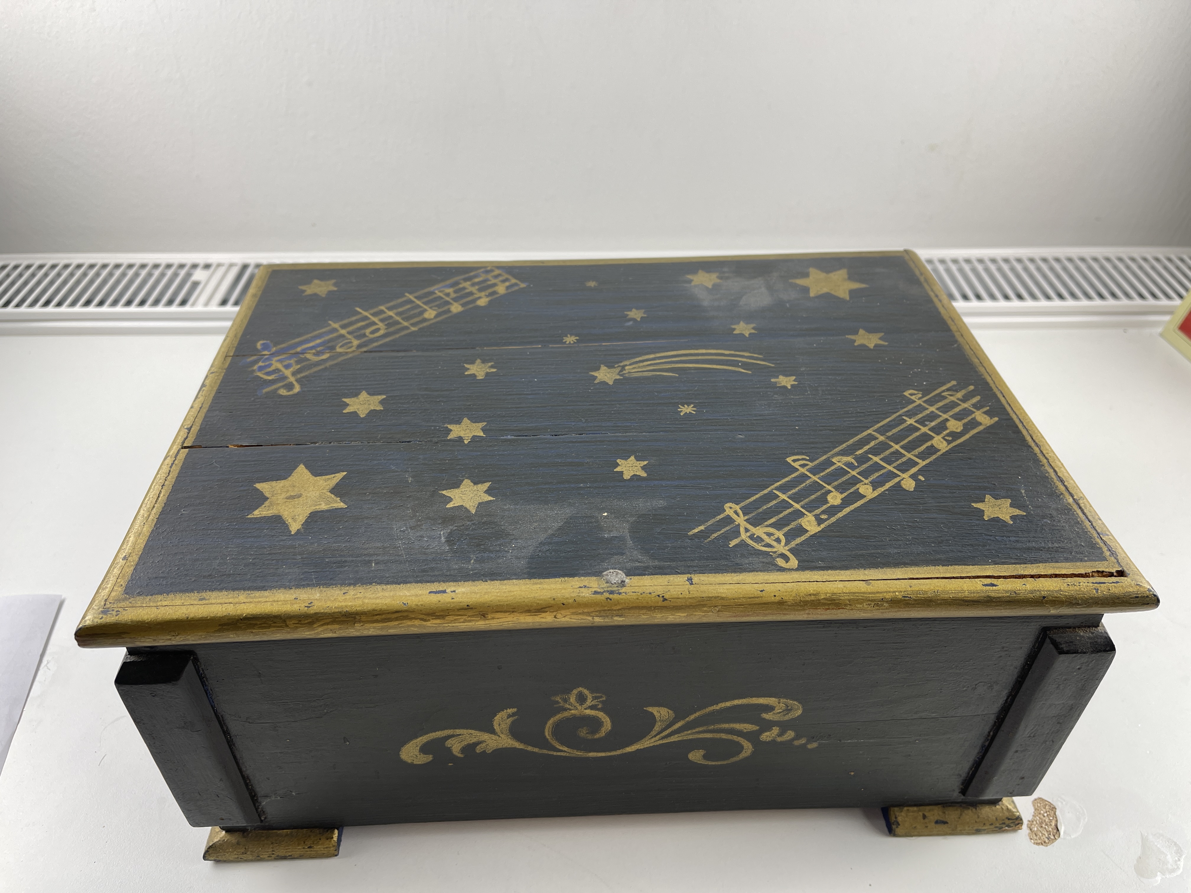 Holz Kiste / Schatulle 15 x 37 x 26 - Zustand siehe Fotos