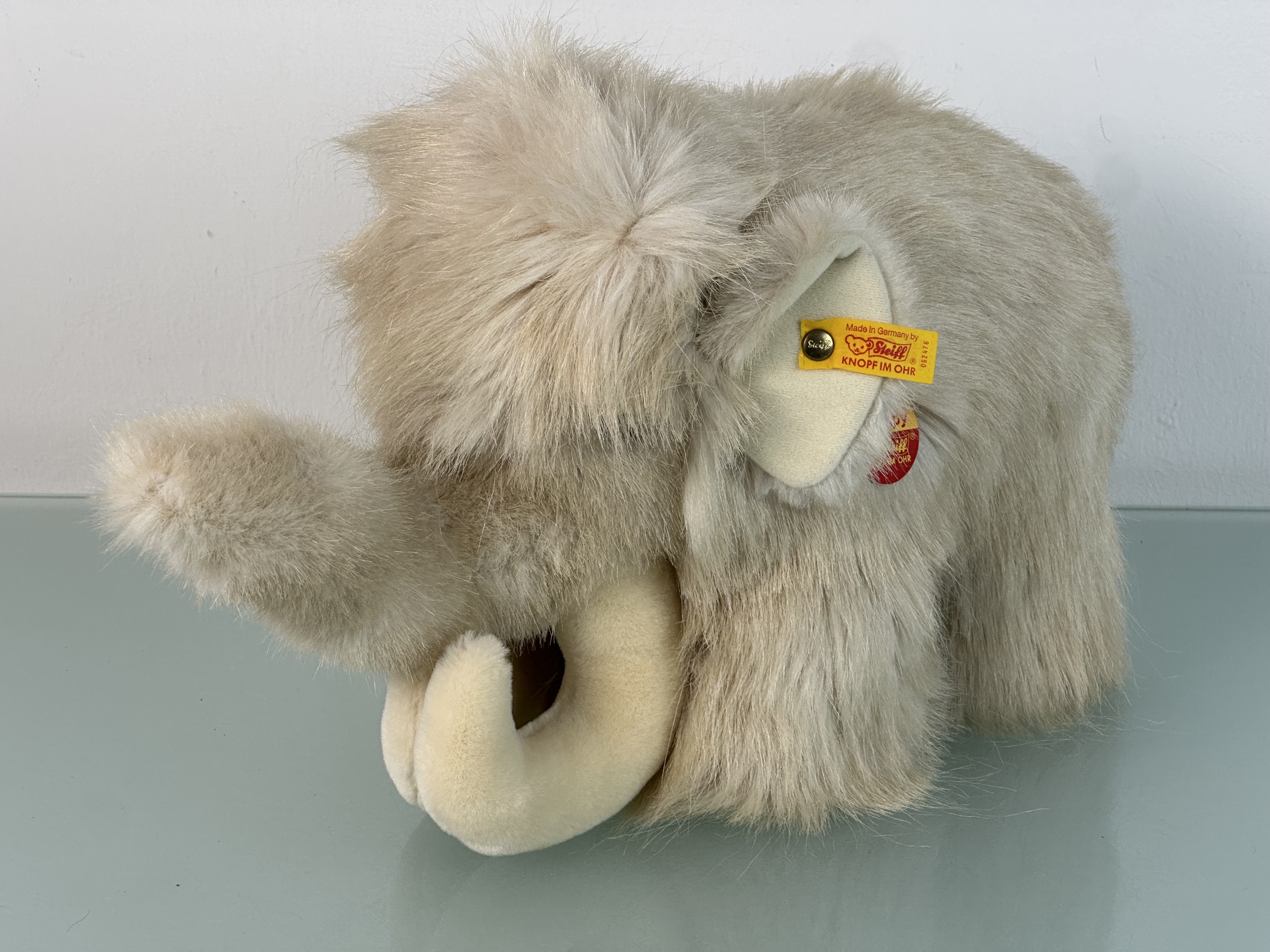 Steiff Tier 062476 Trapy Mammut 36 cm Lang x 22 cm Hoch. Top Zustand siehe Fotos