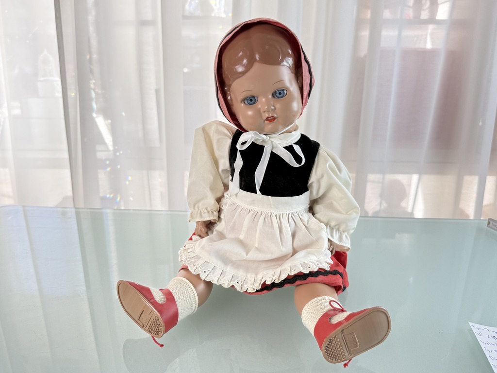 Schildkröt Doll Collector Tortulon Doll 42 Format. See