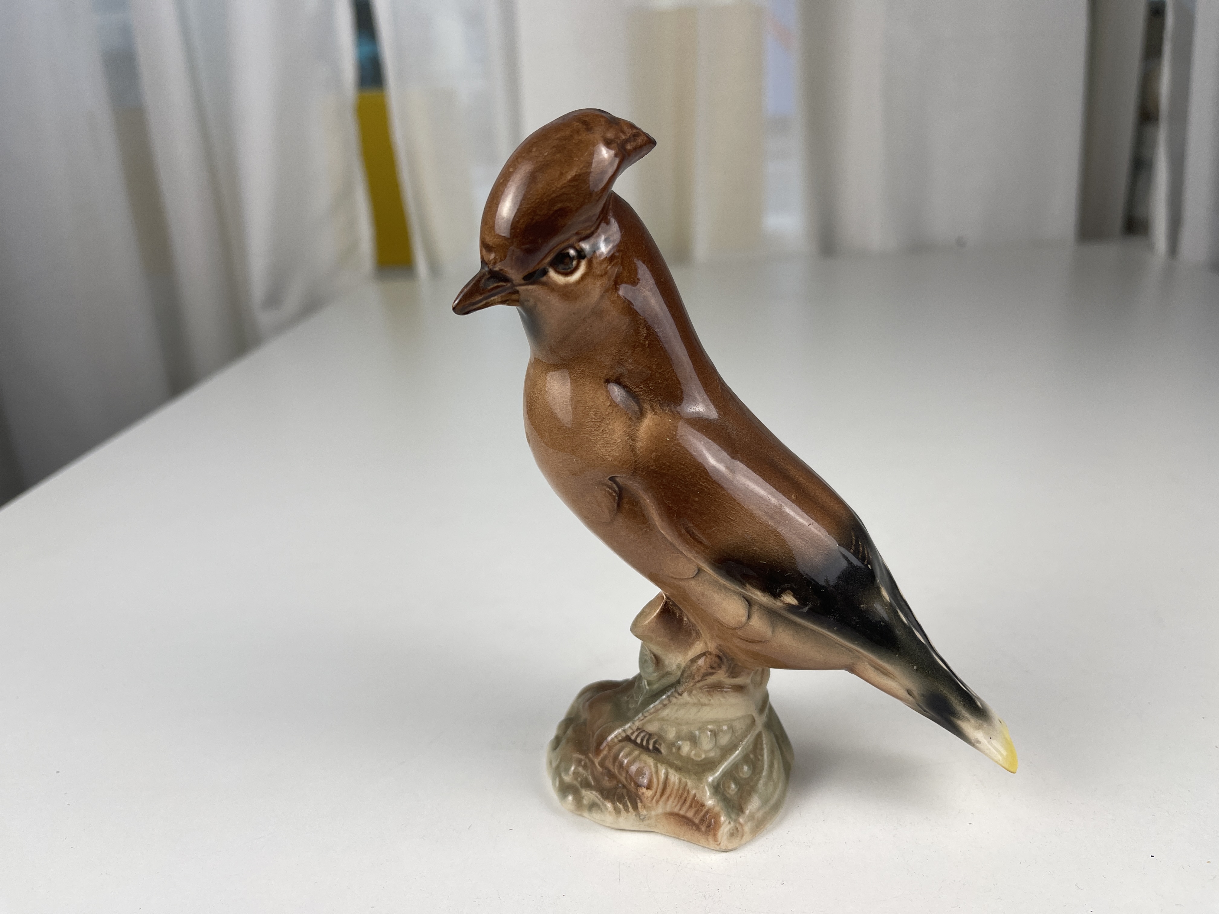 Keramik Sammler Figur Vogel Seidenschnabel 16 cm - Zustand siehe Fotos 