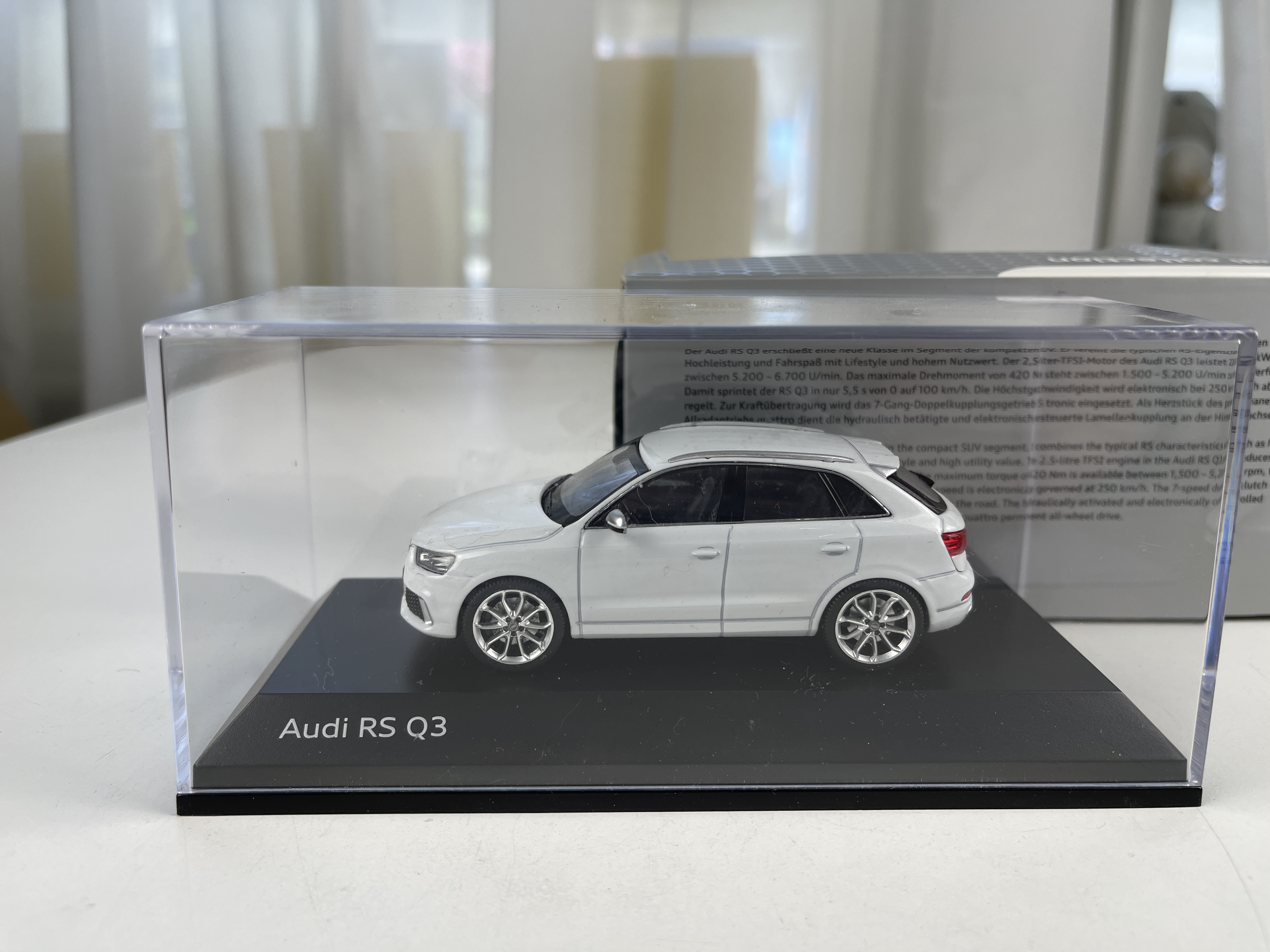 Modellauto Audi RS Q3 - 1:43 - Top Zustand   