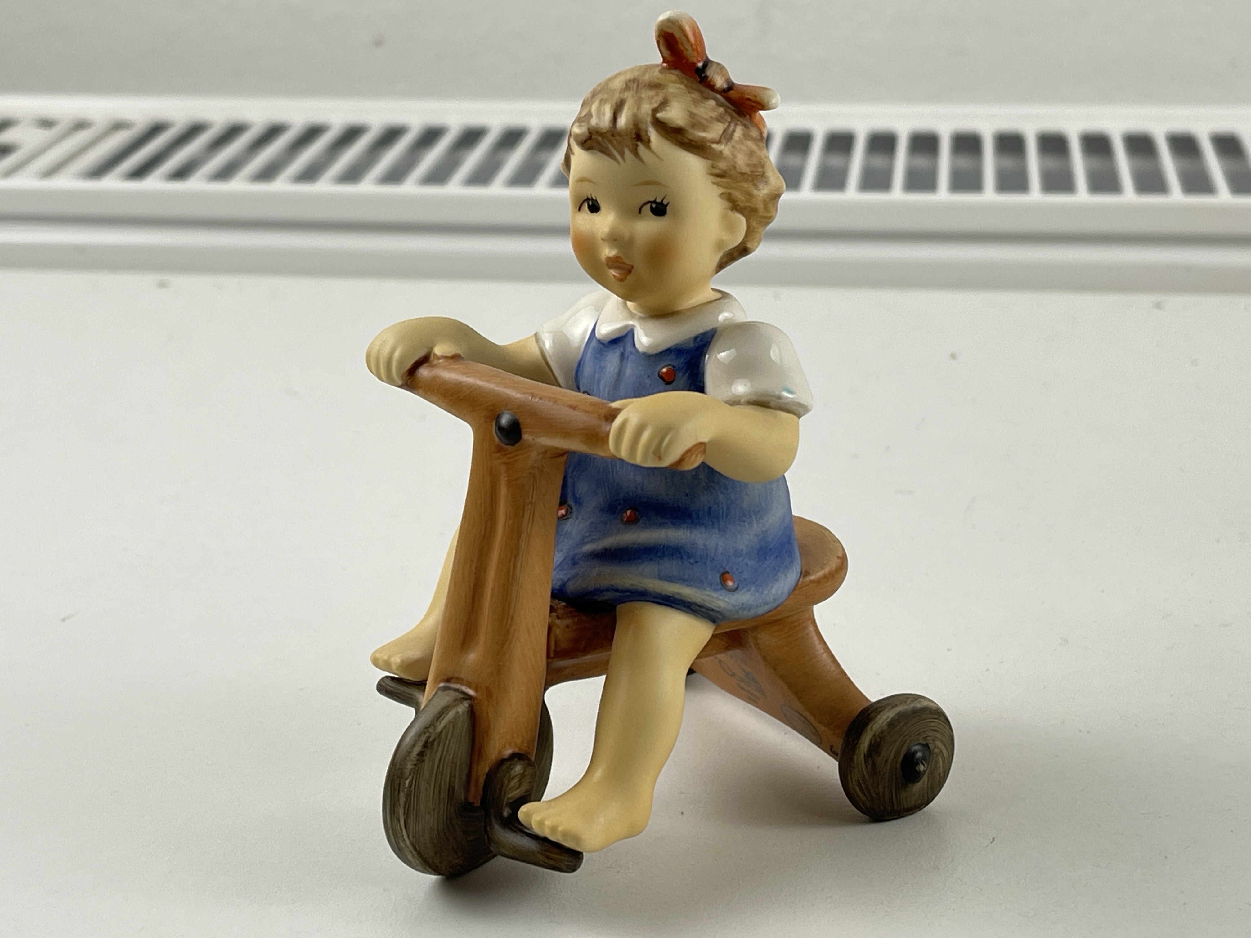  Hummel Figur 2279 Bin ich schnell 11 cm. 1 Wahl - Top Zustand  