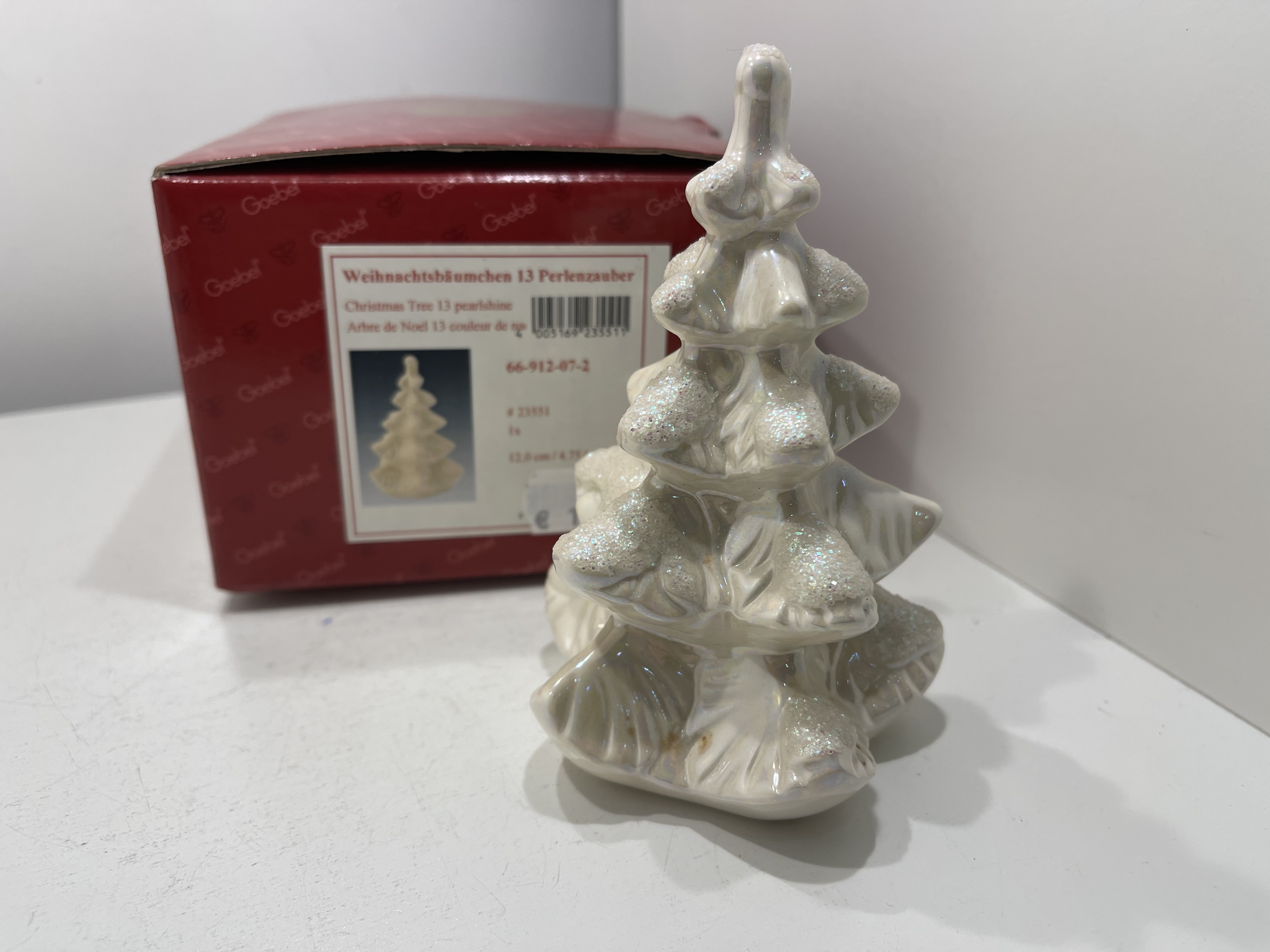Goebel Figur Weihnachtsbäumchen Perlenzauber 12 cm mit OVP. 1 Wahl. Top Zustand   Goebel Figur Weihnachtsbäumchen Perlenzauber 12 cm mit OVP. 1 Wahl. Top Zustand