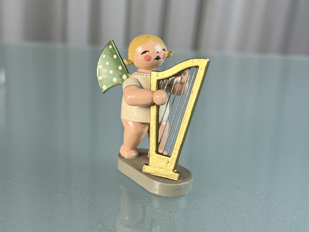 Erzgebirge Figur Sammlerfigur Holz 6 cm. Guter Zustand siehe Fotos