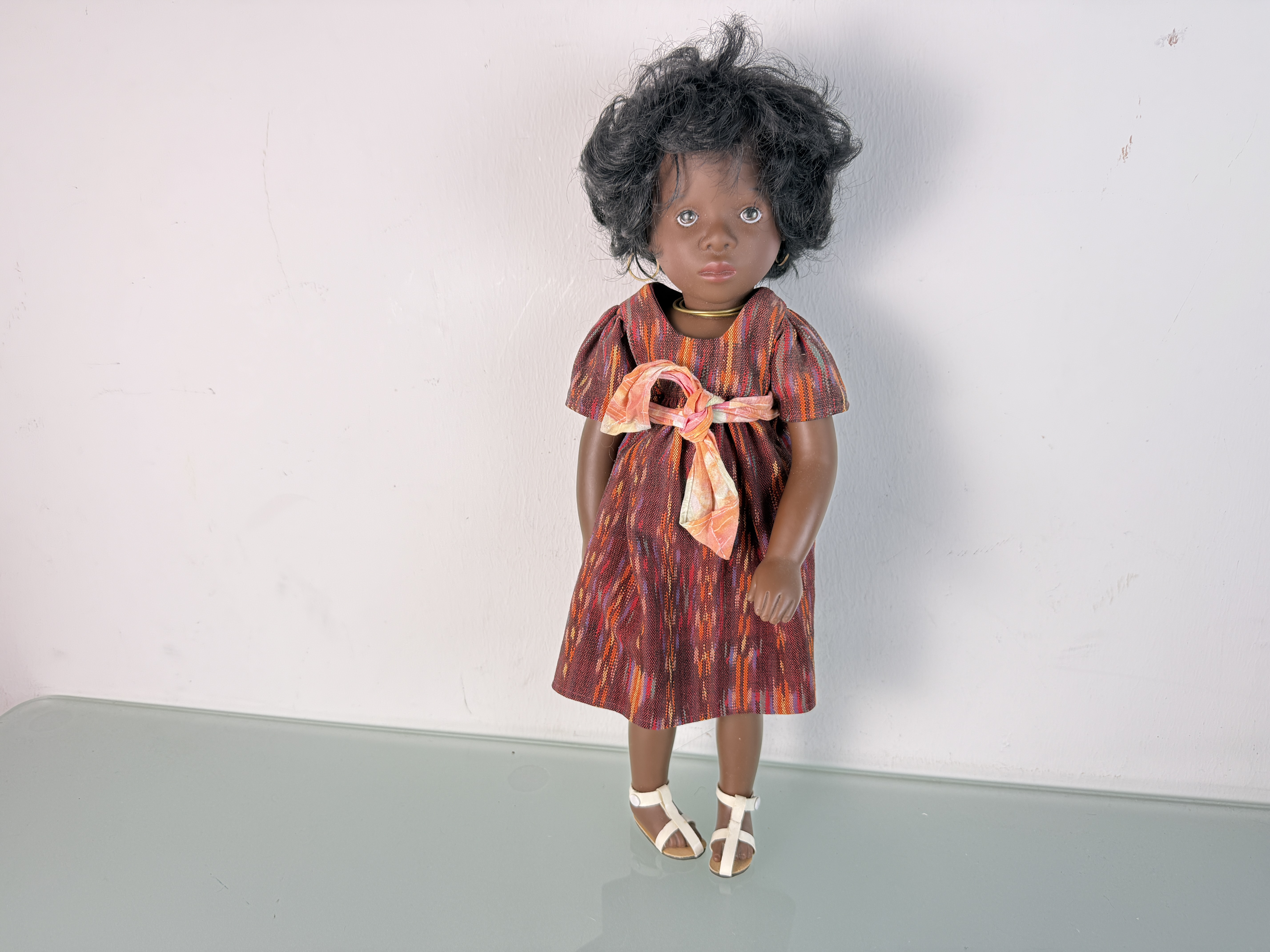 Künstlerpuppe Sylvia Natterer Vinyl Puppe 45 cm. Top Zustand   