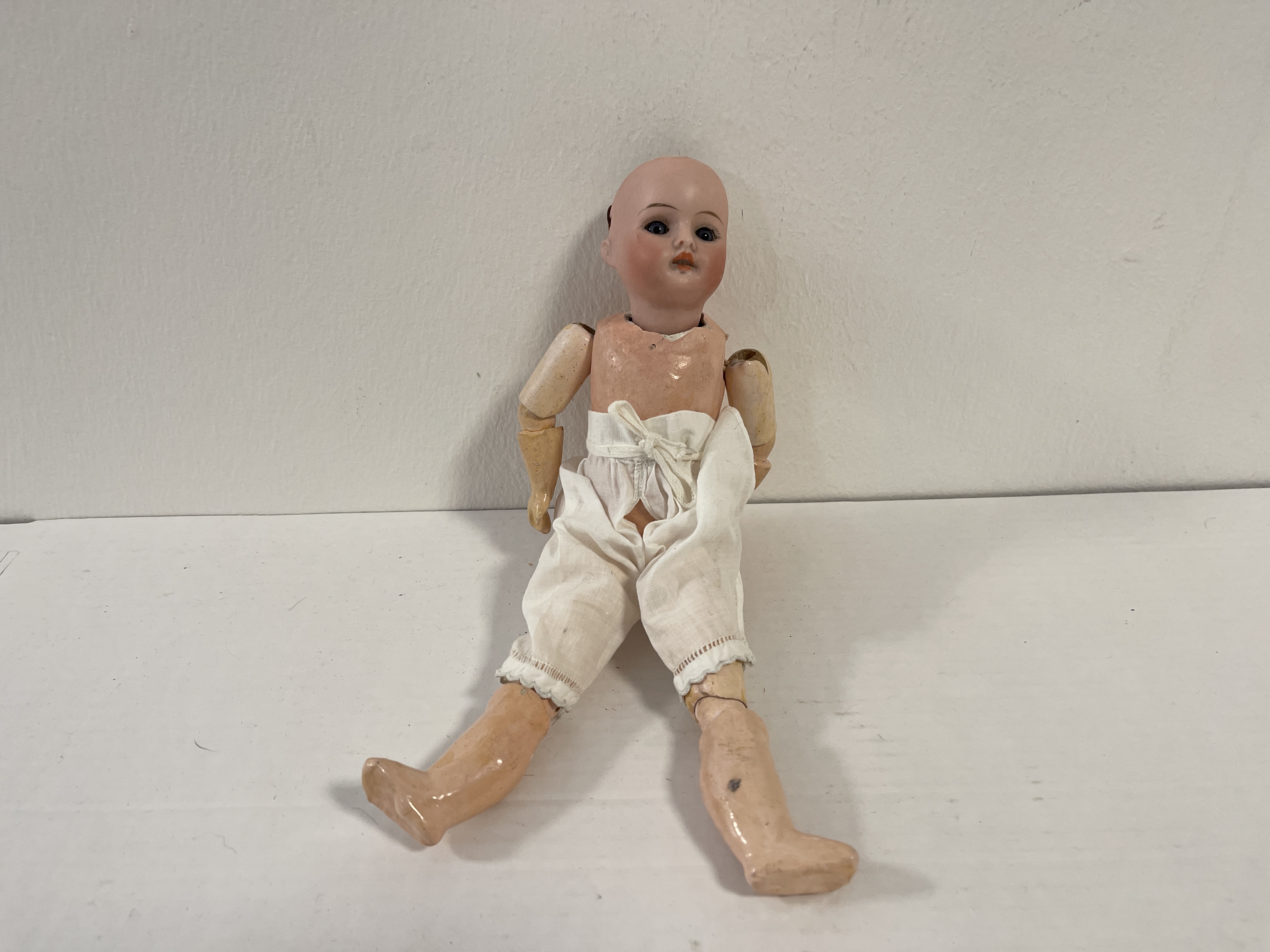 Künstlerpuppe alte Porzellan Puppe 28 cm Zustand siehe Fotos 