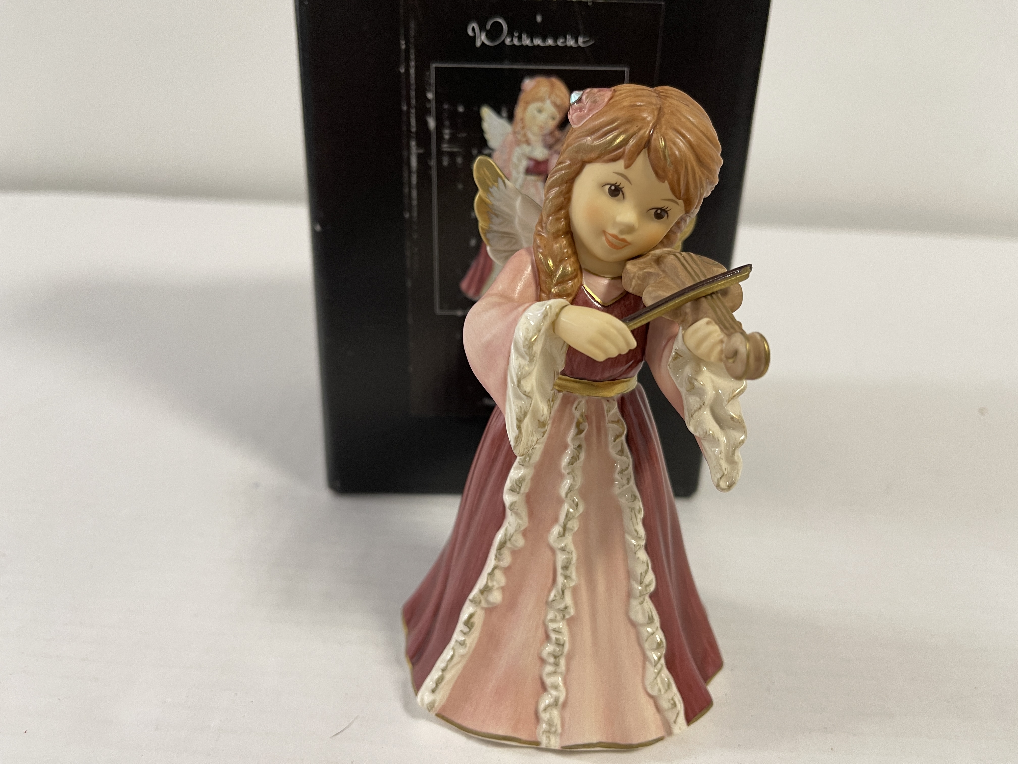  Goebel Figur Engel 14 cm.- 1 Wahl. Top Zustand