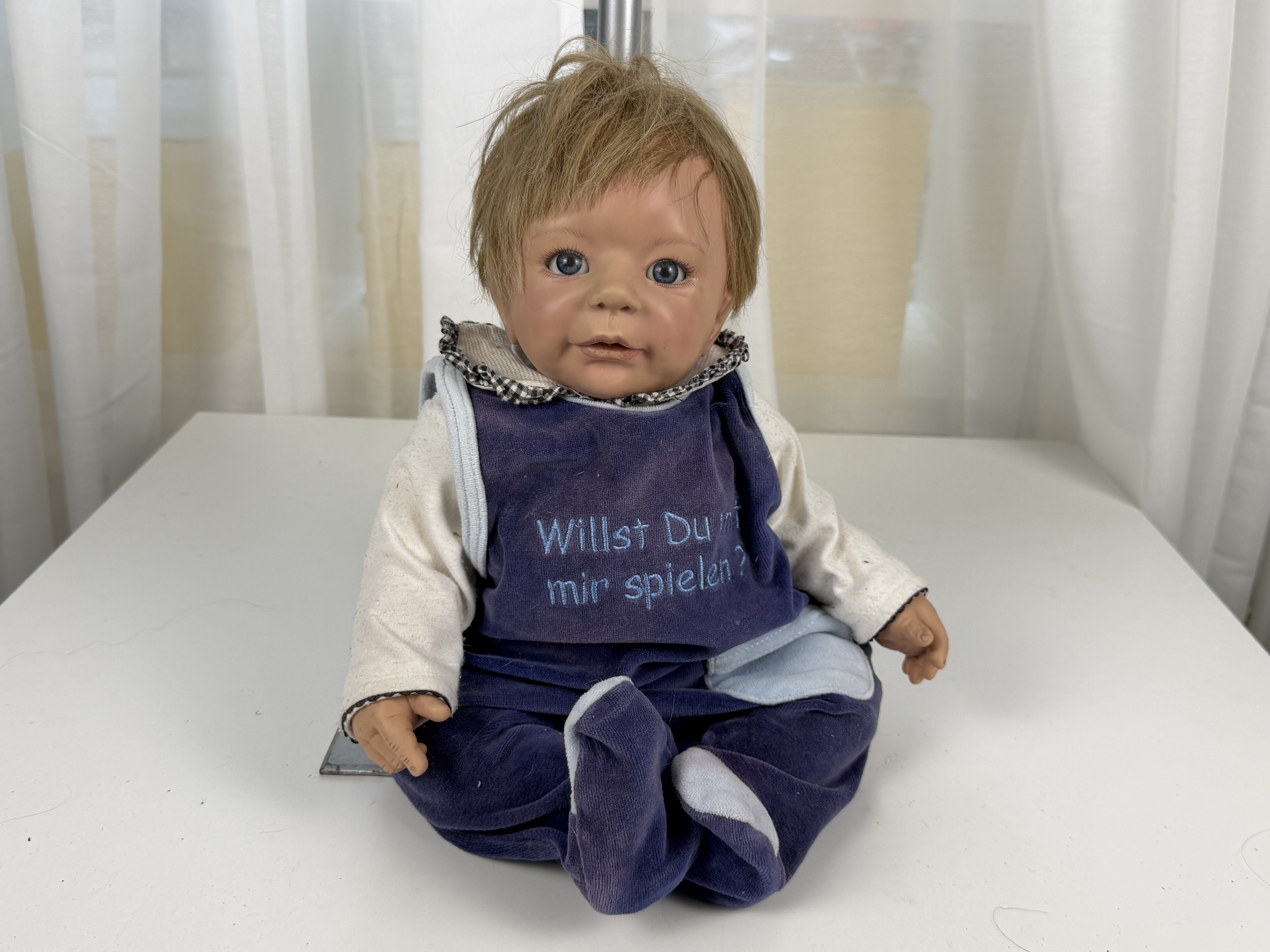 Künstlerpuppe Puppe Monika Levenig Vinyl Puppe 48 cm. Top Zustand 