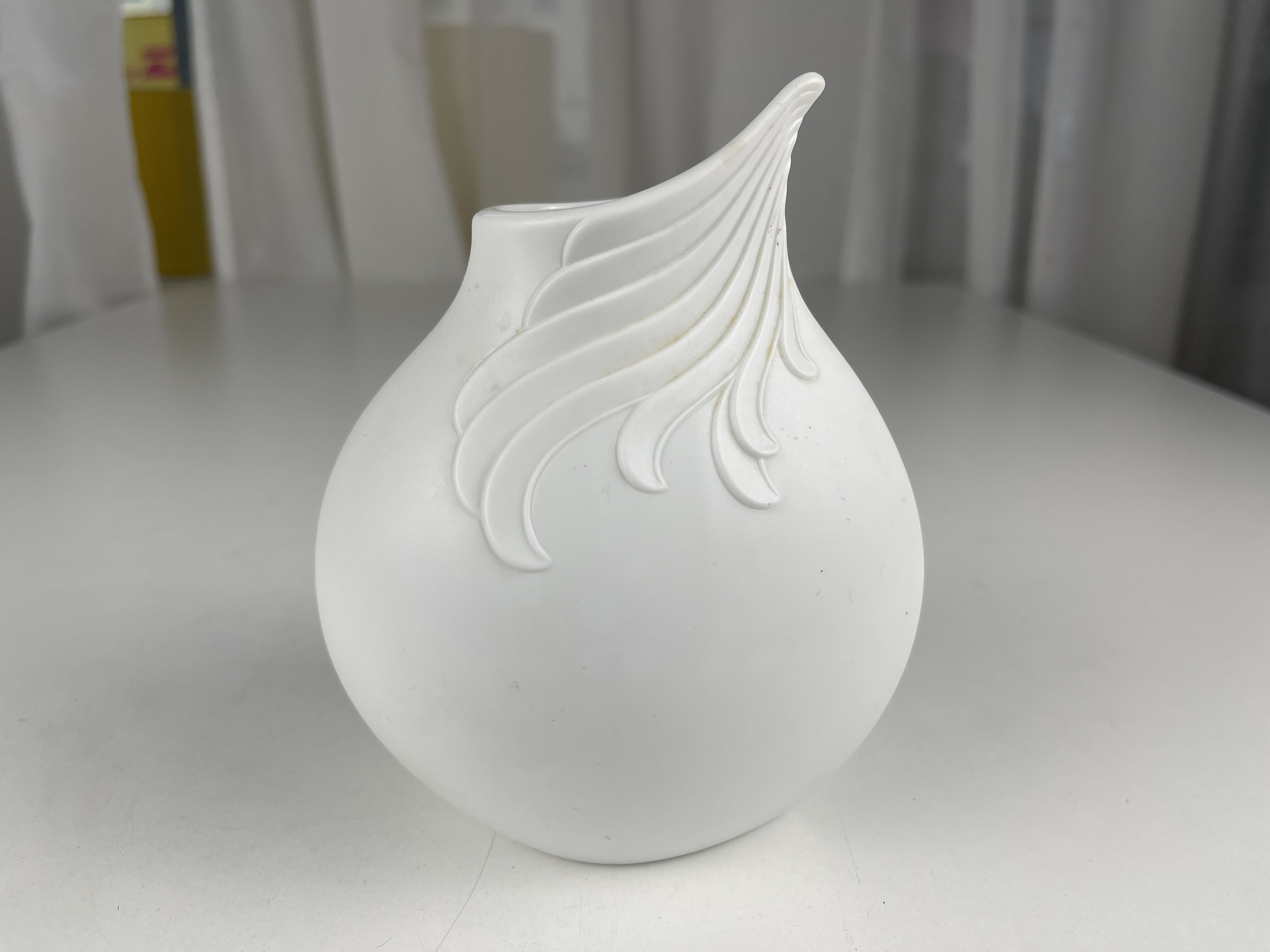 Kaiser Porzellan Vase 15 cm - Zustand siehe Fotos