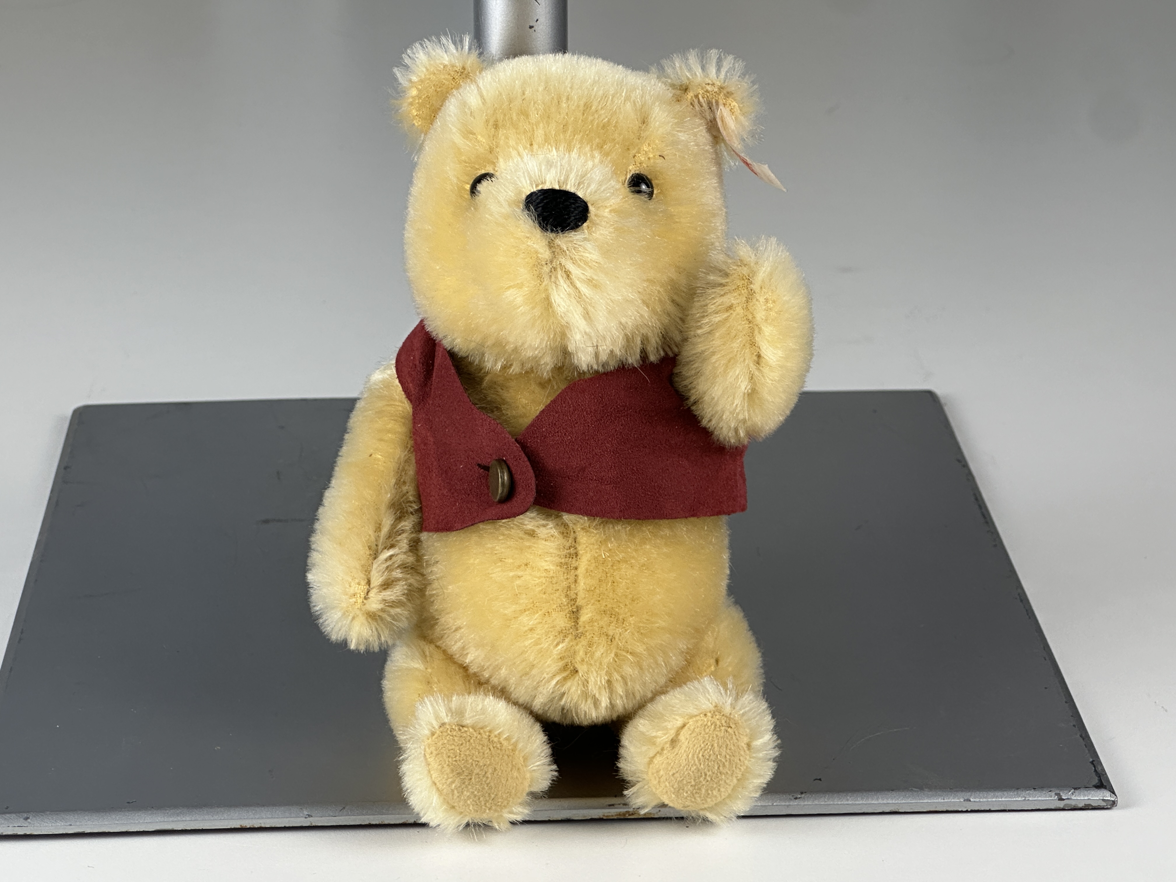 Steiff Tier Teddy Bär 680090 Winnie The Pooh 18 cm. Top Zustand