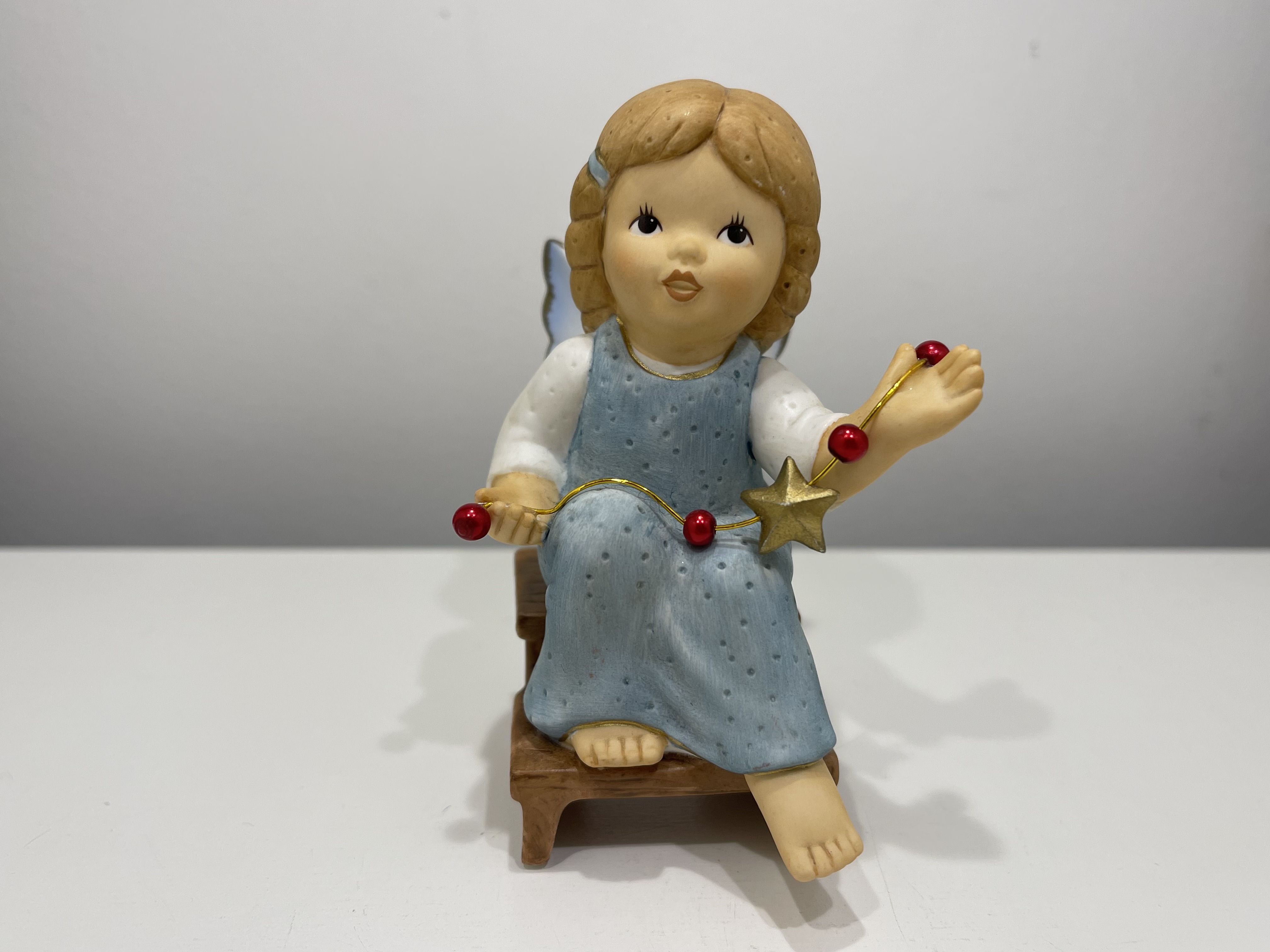  Goebel Figur Nina Marco  Engel 10 cm - 1 Wahl. Top Zustand