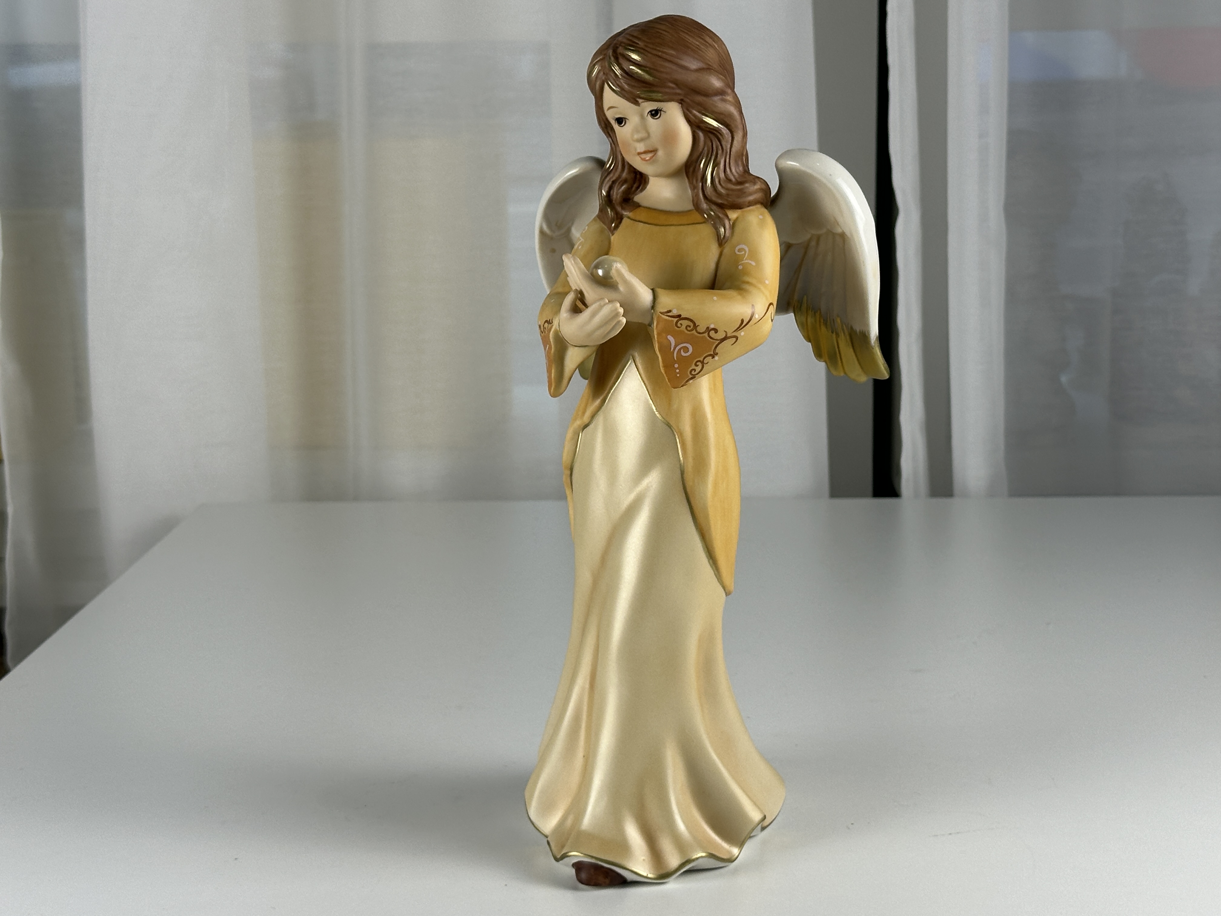 Goebel Figur Engel 41-215 Engel mit Perle 35 cm. 1 Wahl - Top Zustand 