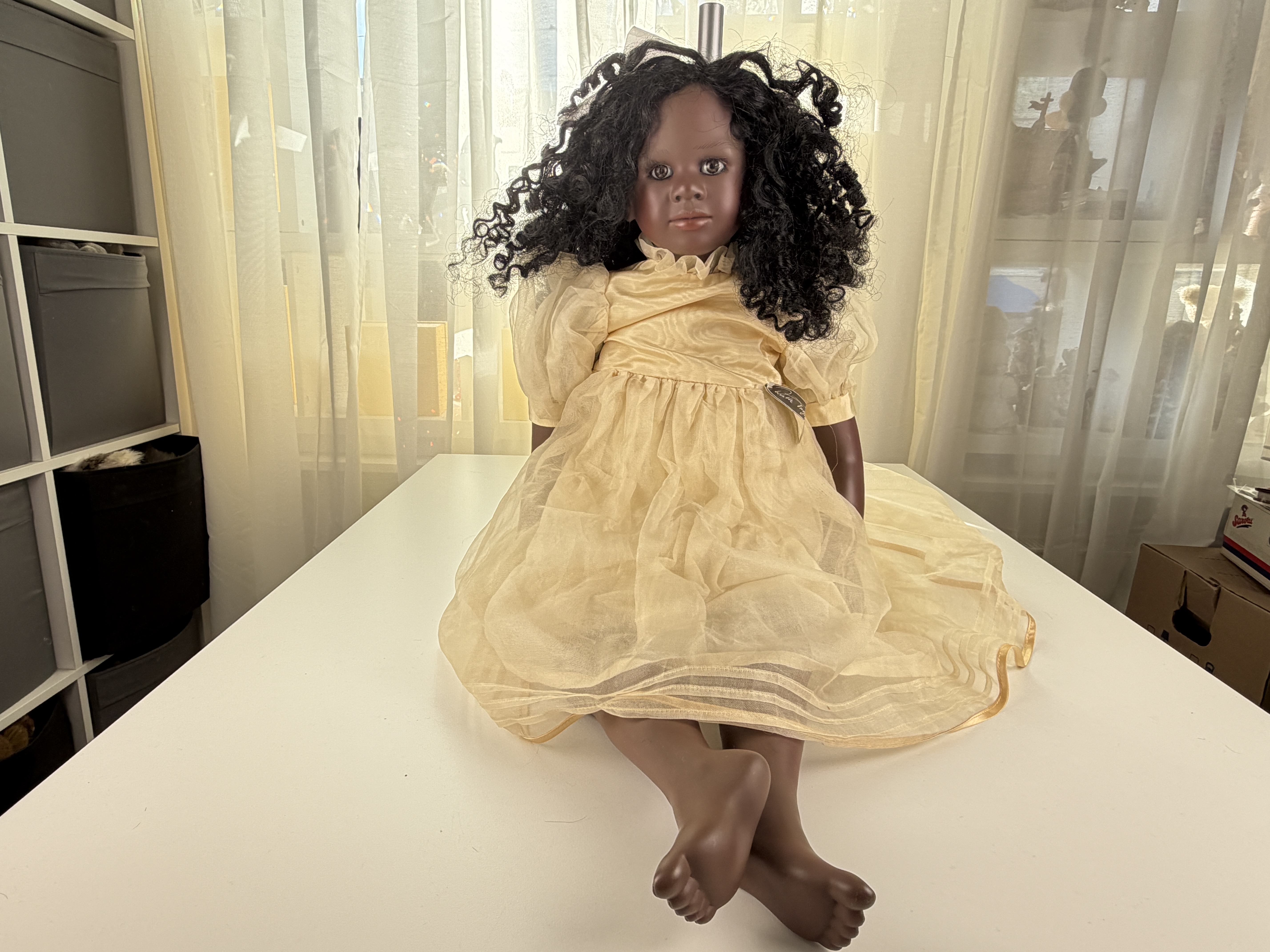 Künstlerpuppe Ruth Treffeisen Vinyl Puppe 78 cm. Top Zustand  