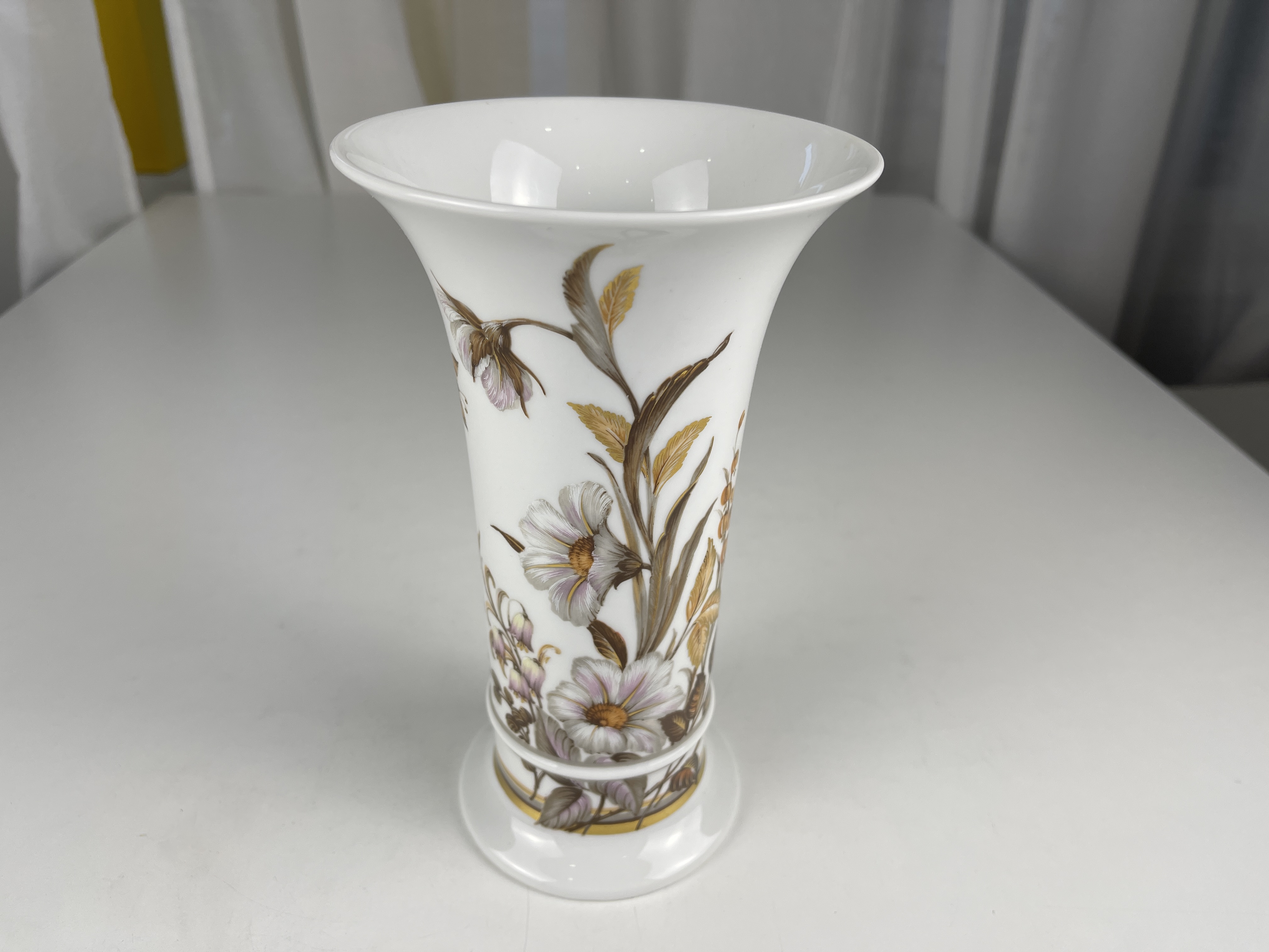 Kaiser Porzellan Vase 20,5 cm - Top Zustand 