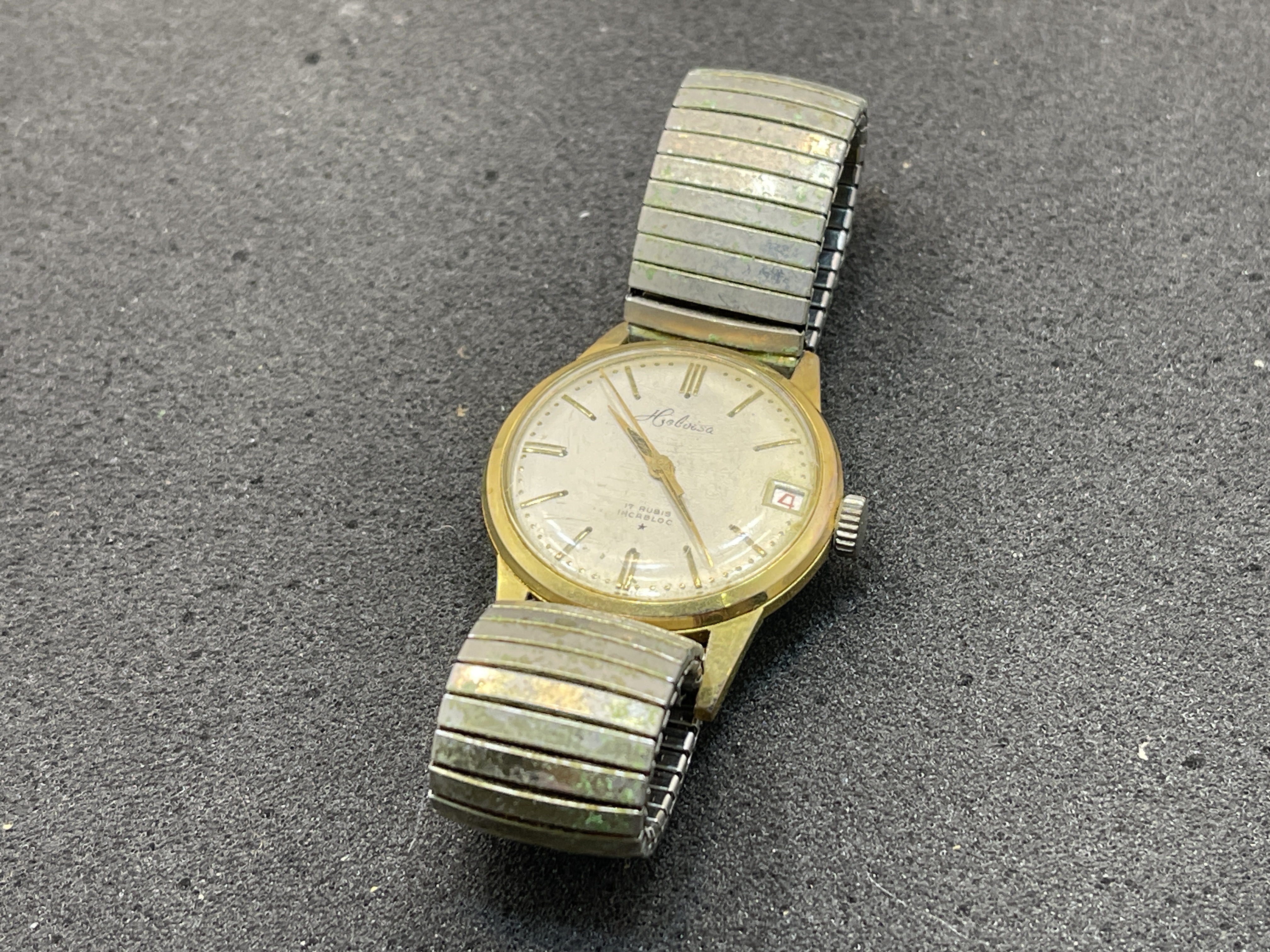 Herren Armbanduhr Quartz - Zustand siehe Fotos   