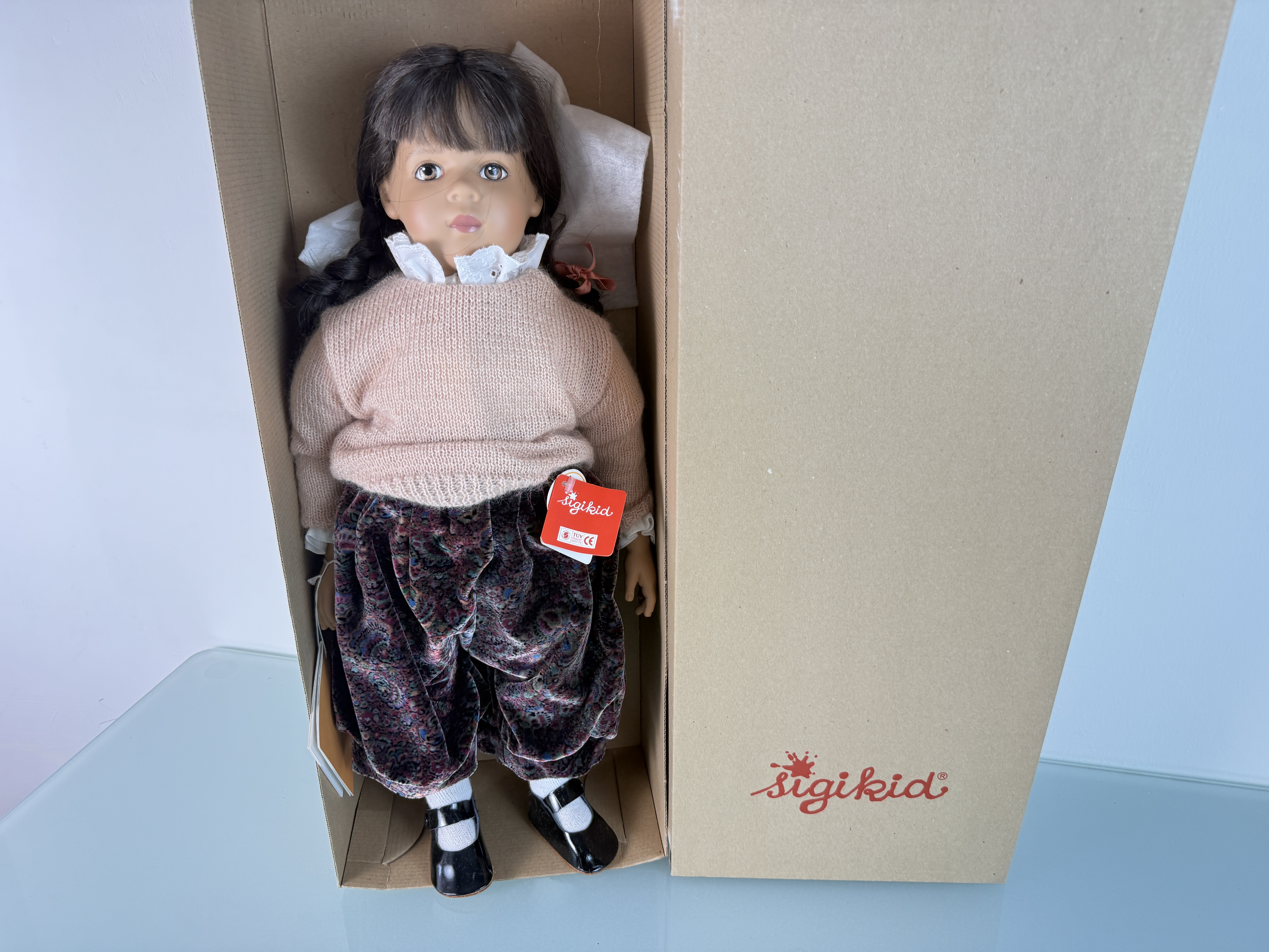 Künstlerpuppe Sigikid Vinyl Puppe 55 cm. Top Zustand   