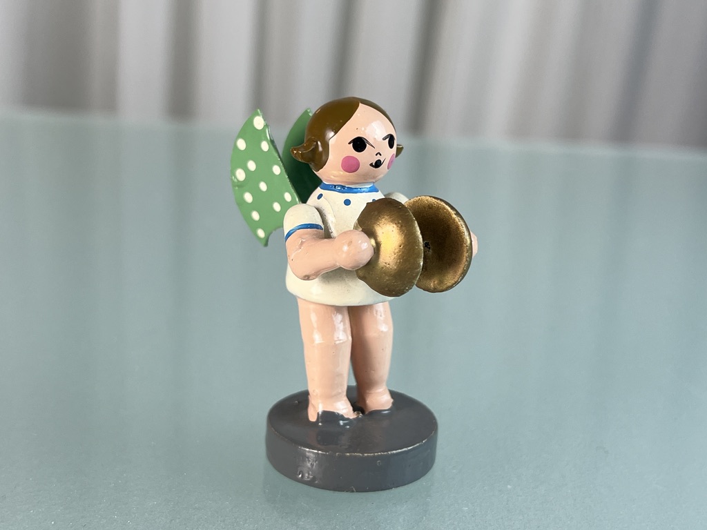 Erzgebirge Figur Sammlerfigur Holz 6,5 cm. Guter Zustand siehe Fotos