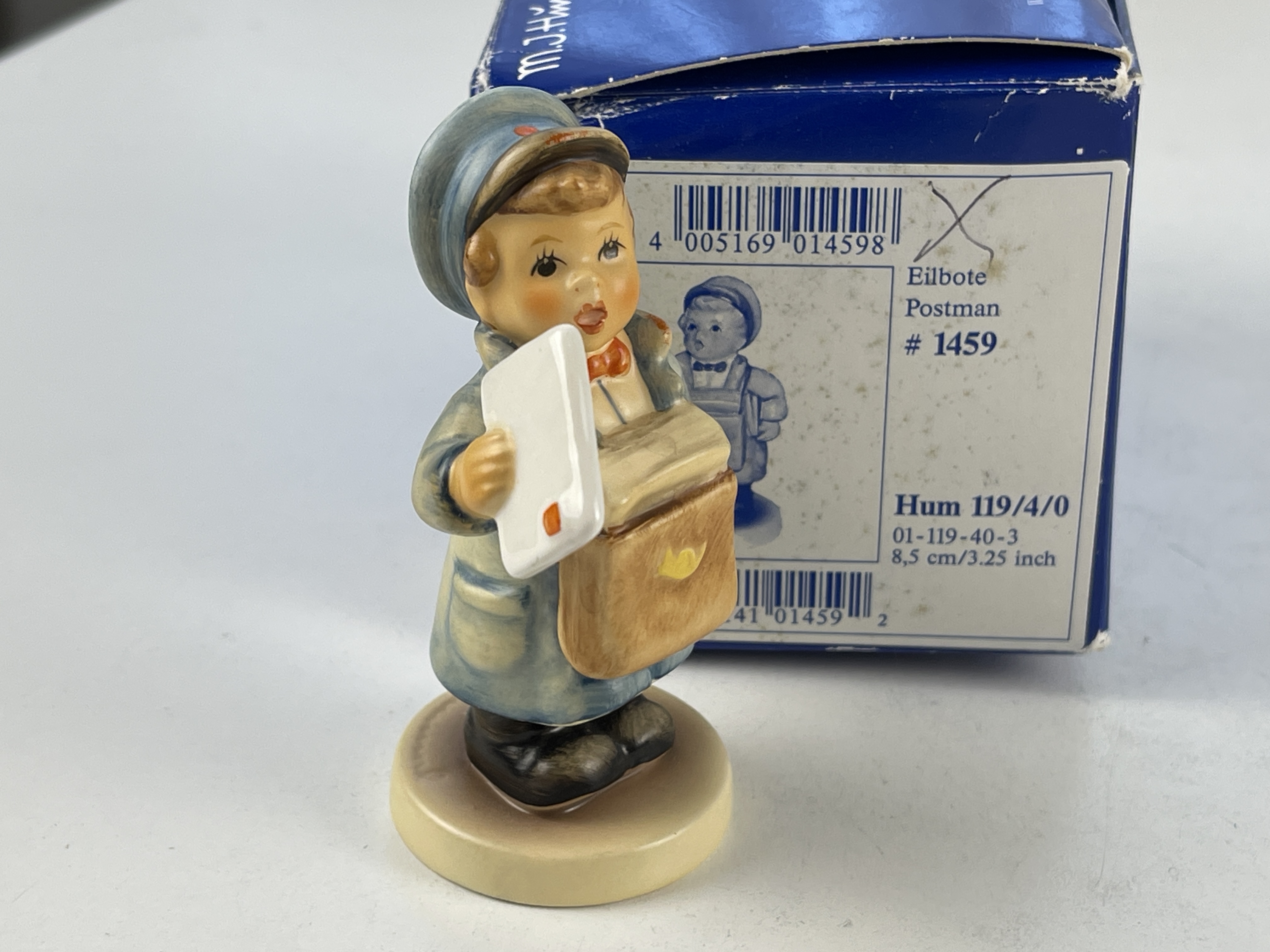 Hummel Figur 119 4/0 Eilbote 8,5 cm. 1 Wahl. Top Zustand OVP