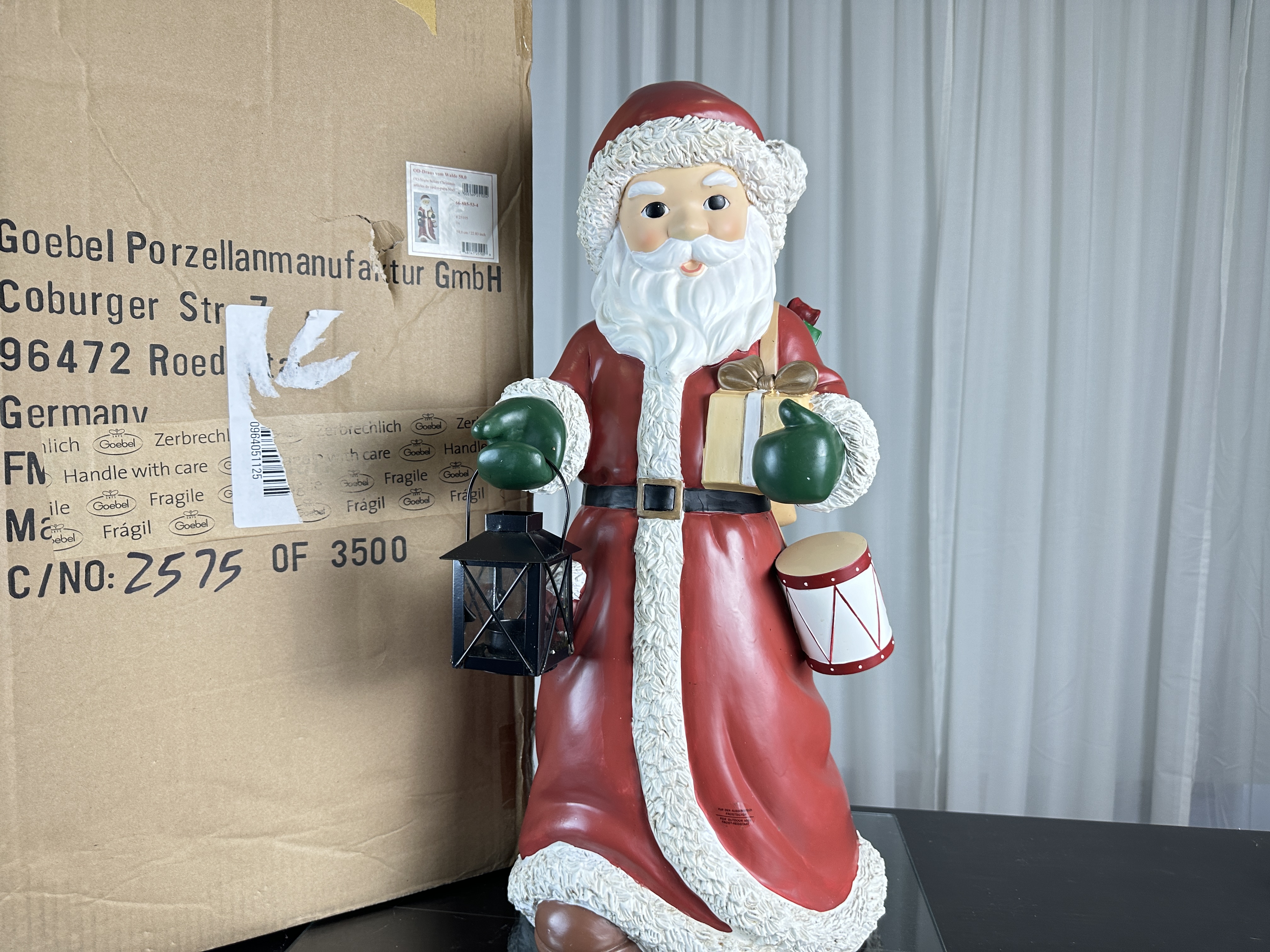 Goebel Weihnachtsmann - Outdoor Figur 58cm - Polyresin - incl.Windlicht - Top Zustand siehe Bilder   