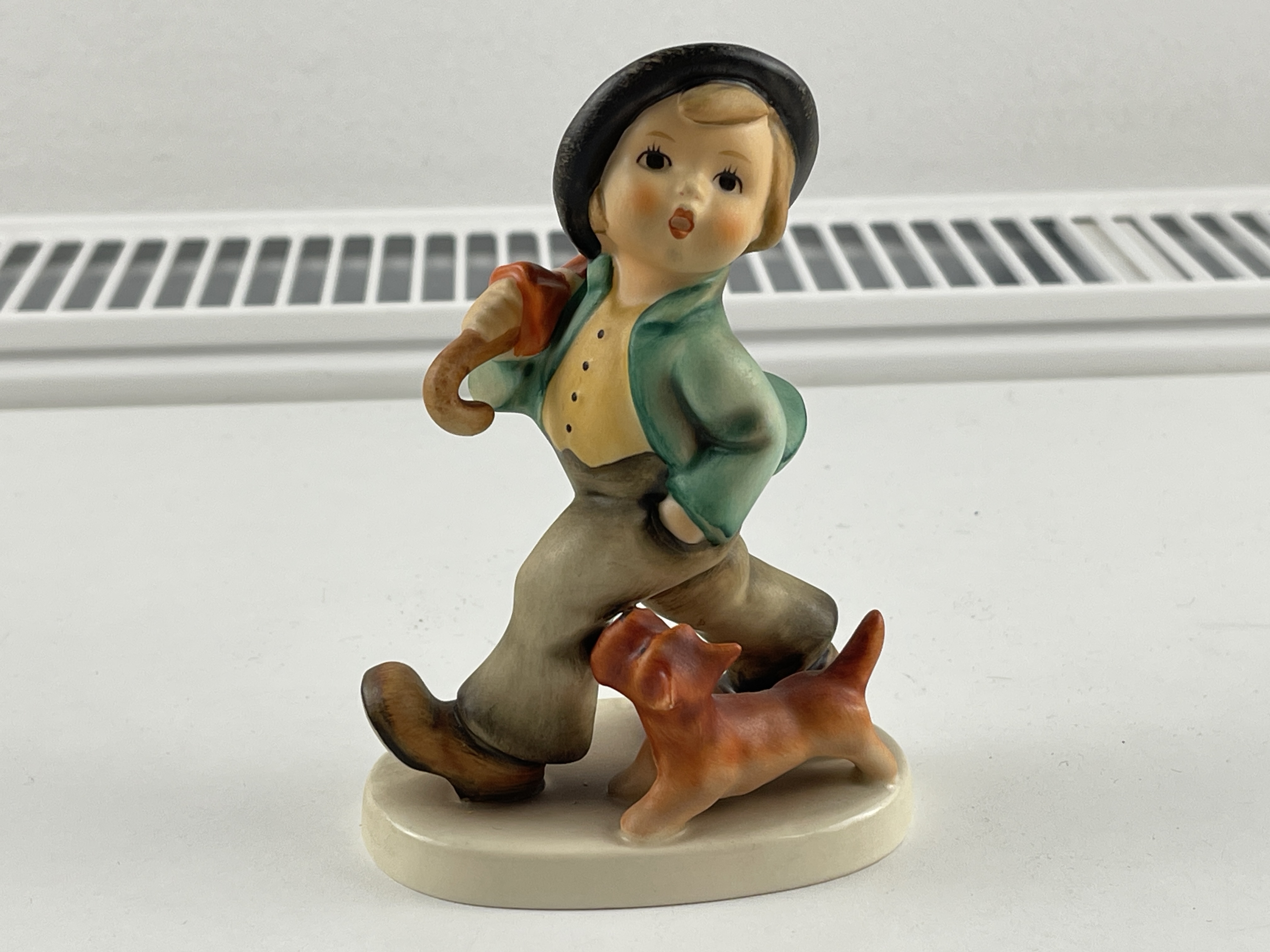 Hummel Figur 5 Wanderbub mit Hund 12 cm. 1 Wahl - Top Zustand.  