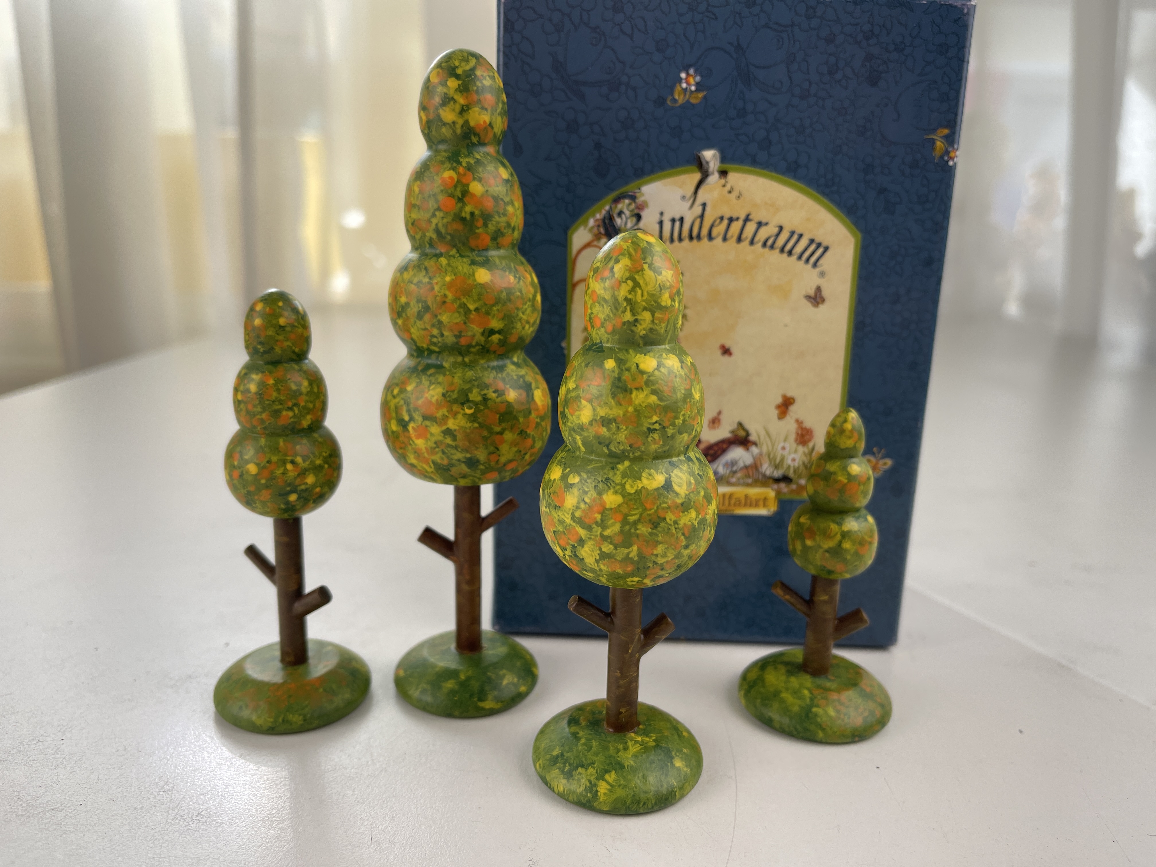 Käthe Wohlfahrt Erzgebirge Figur Holz Bäume 4 Stück 7,5 - 14 cm. Top Zustand 