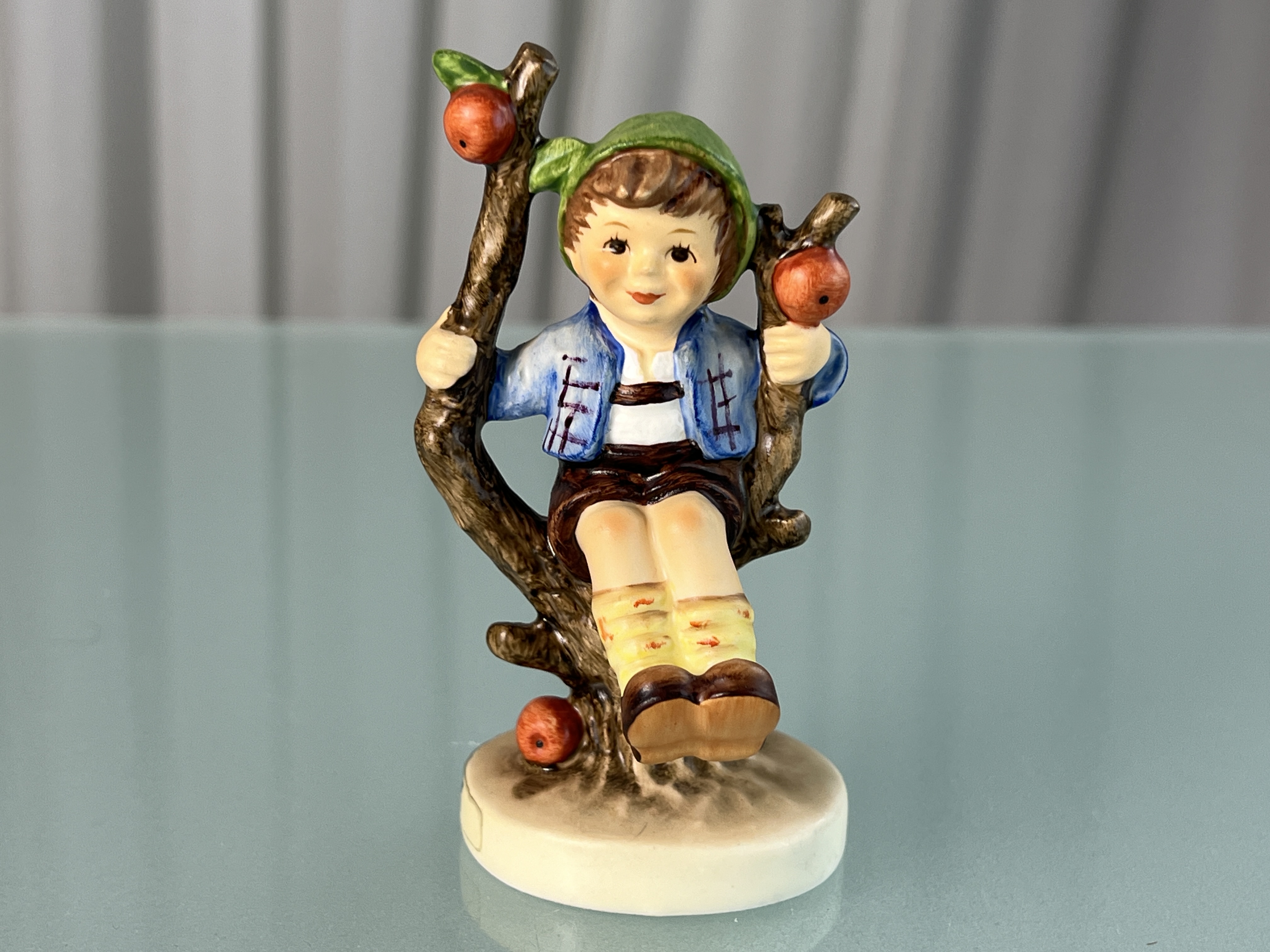 Hummel Figur 142 3/0 Herbst 11 cm. 1 Wahl, Top Zustand 