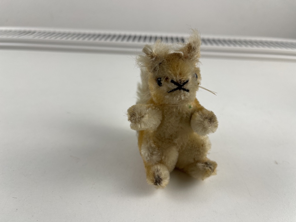Steiff Tier Eichhörnchen 9 cm. Zustand siehe Fotos