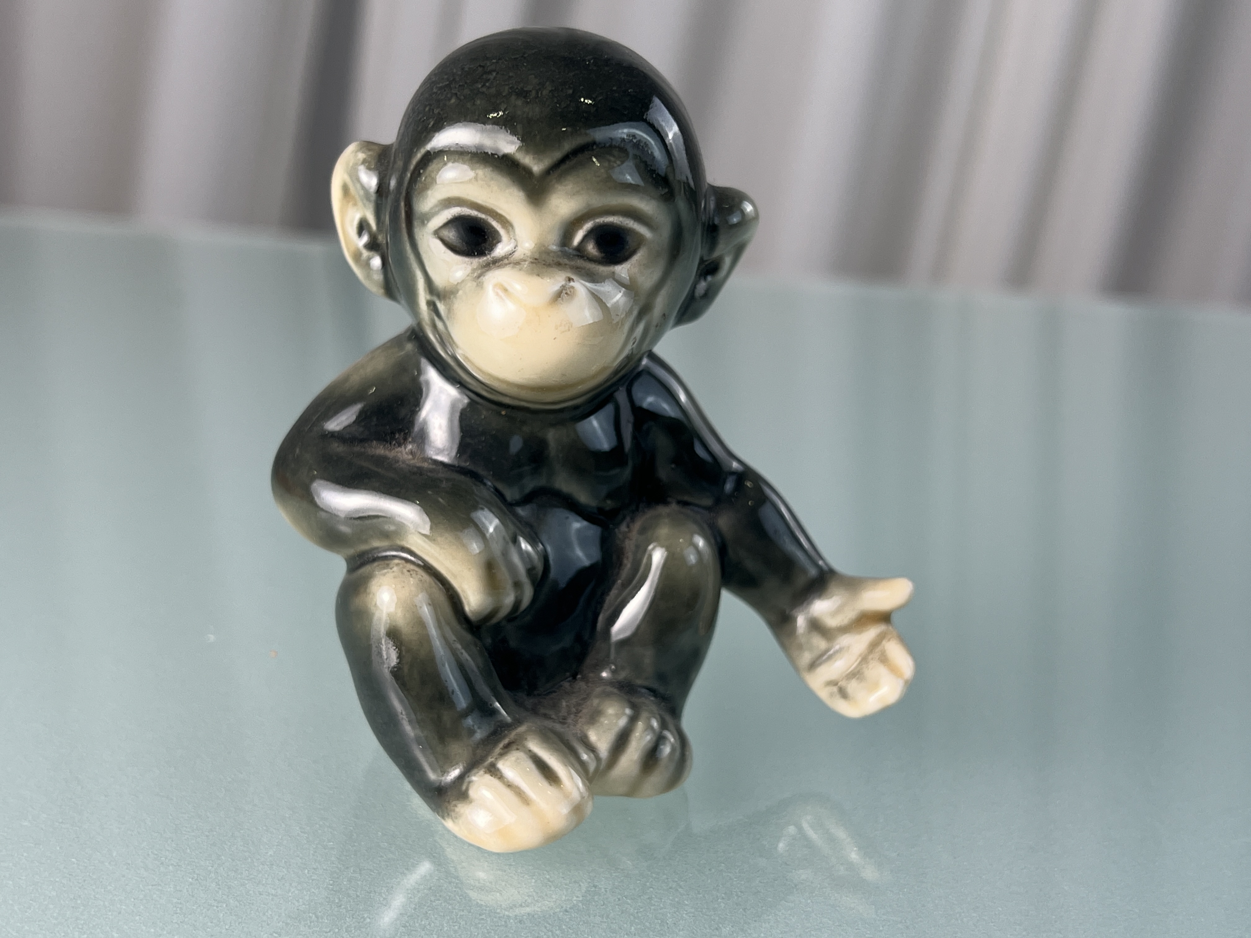 Goebel Porzellan Figur 543 Affe 9 cm ... SW50848